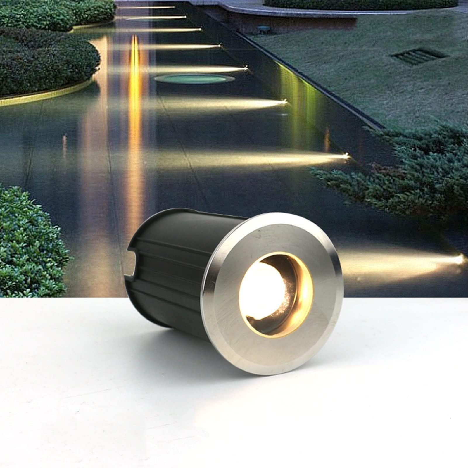 Spots LED de paysage au sol encastrés et étanches IP68 à faisceau étroit pour extérieur