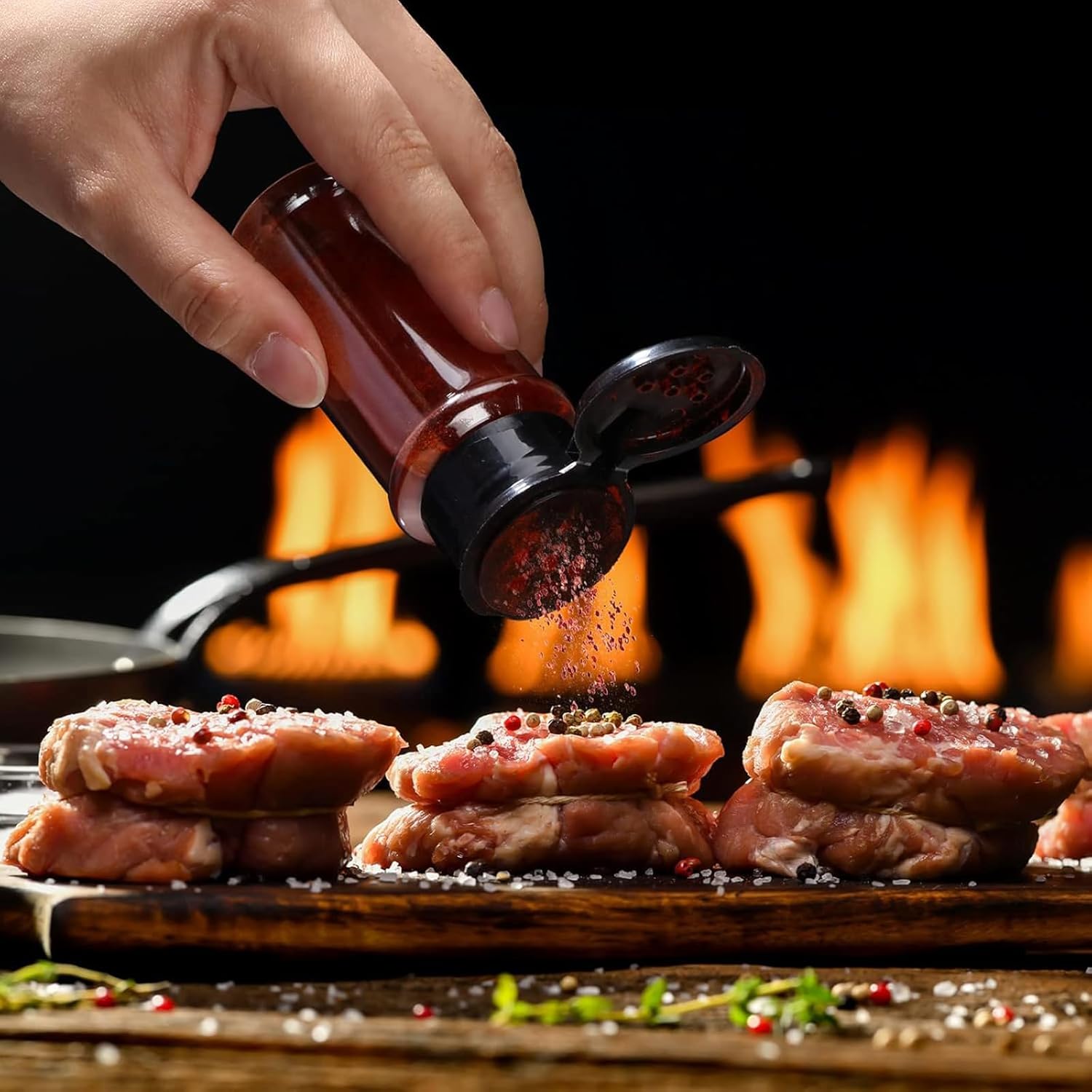 Amyhill 100 Pcs Plastic Spice Bottles Spice Jars with Black Cap Seasoning Jars Shaker 2 Oz/ 60ml Clear Bottle Containers with Shaker Lids for Storing Herbs and Seasoning Powders