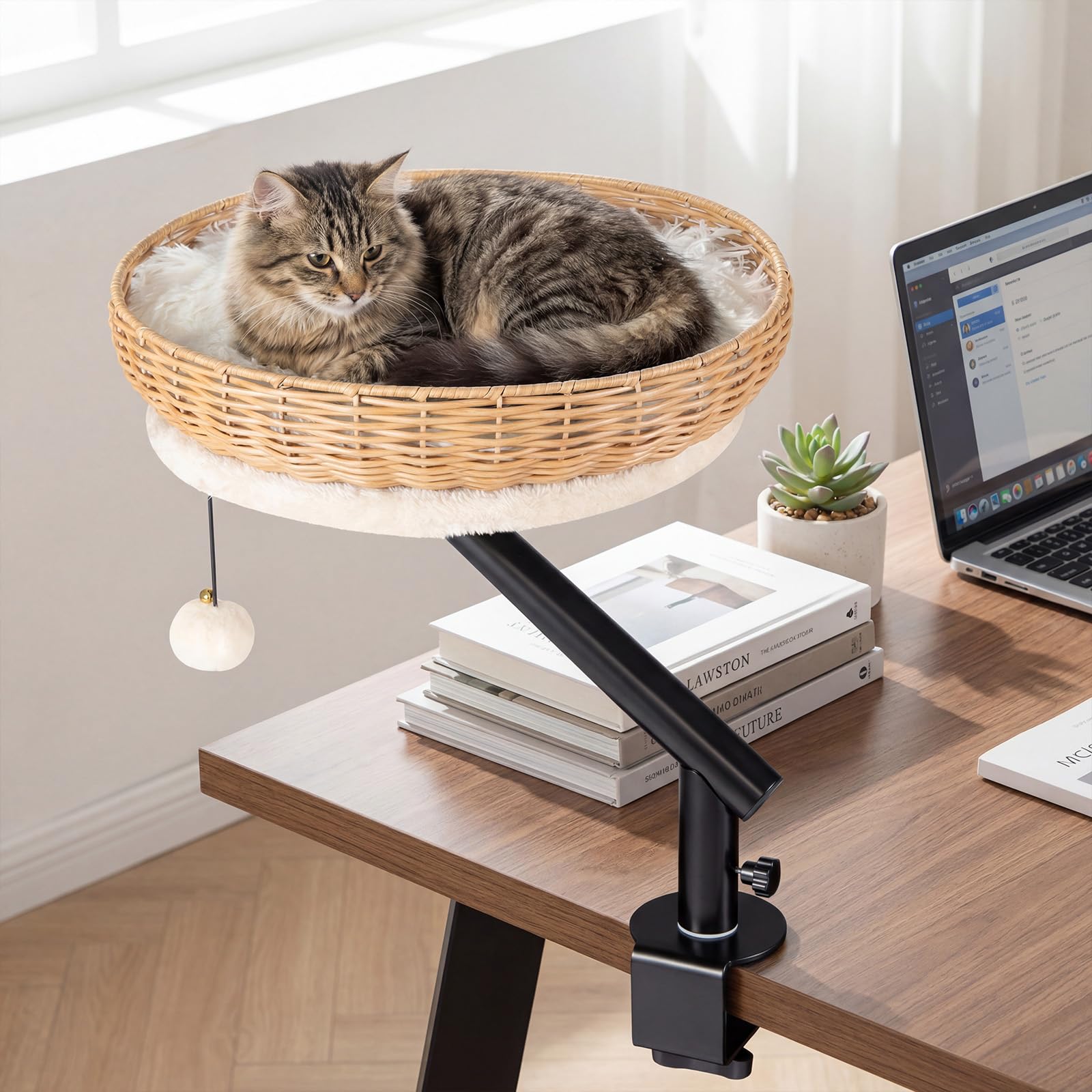 COSTWAY Cama Gato para Escritorio, Hamaca para Gatos Giratoria de 360° de Ratán con Cojín Extraíble y Bola Colgante, Cama para Gatos, Nido Suave para Mascotas para Oficina, Hogar, sin Taladrar
