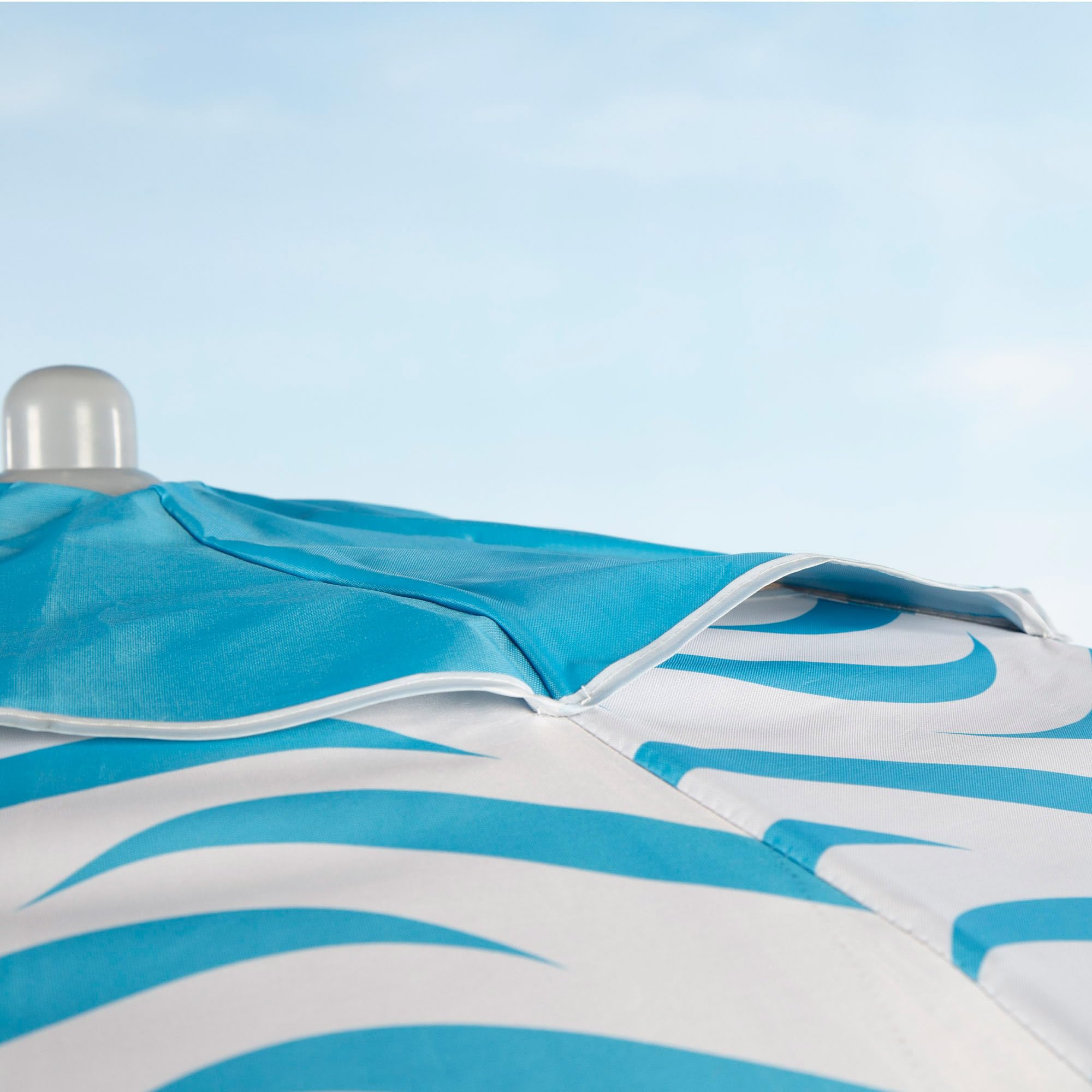 AKTIVE Parasol plażowy przeciwwiatrowy 220 cm, 8 żeber z włókna szklanego, wzór fal plażowych, wentylacja górna, ochrona UV50, stalowy drążek przechylny, 28/32 mm, w zestawie pokrowiec (62441), Biały,