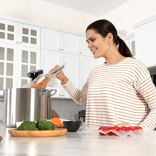 Miniatura 7 de Moretoes 200 bolsas selladoras al vacío, pintas de 6 x 10 pulgadas, sin BPA, precortadas de grado comercial, bolsas de comida para almacenamiento de