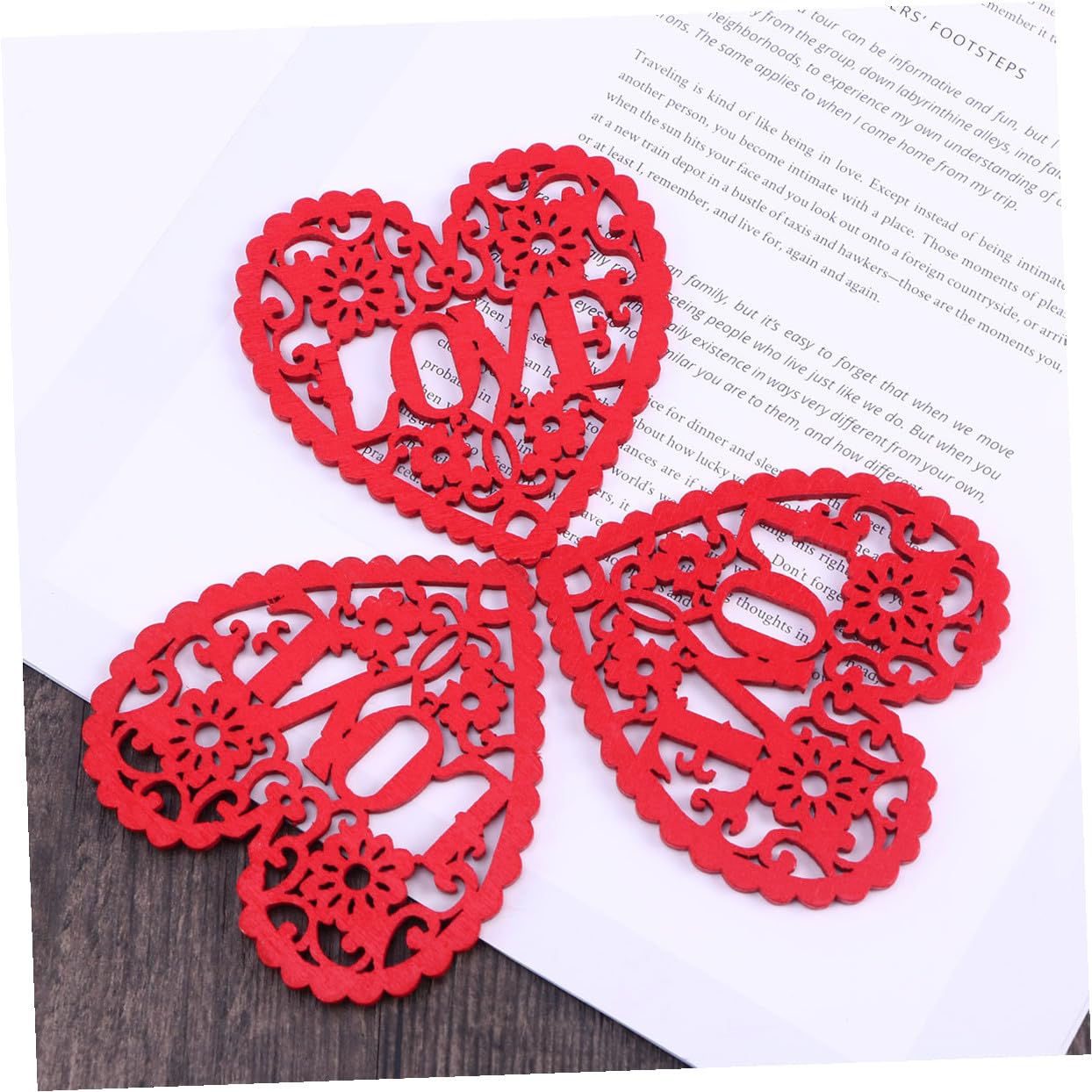 STOBAZA 90stücke Holzherzen Für Dekoration Rote Herz Holzscheiben Für Valentinstag Basteln Und Scrapbooking Unlakierte Holzherzen Aufhängen