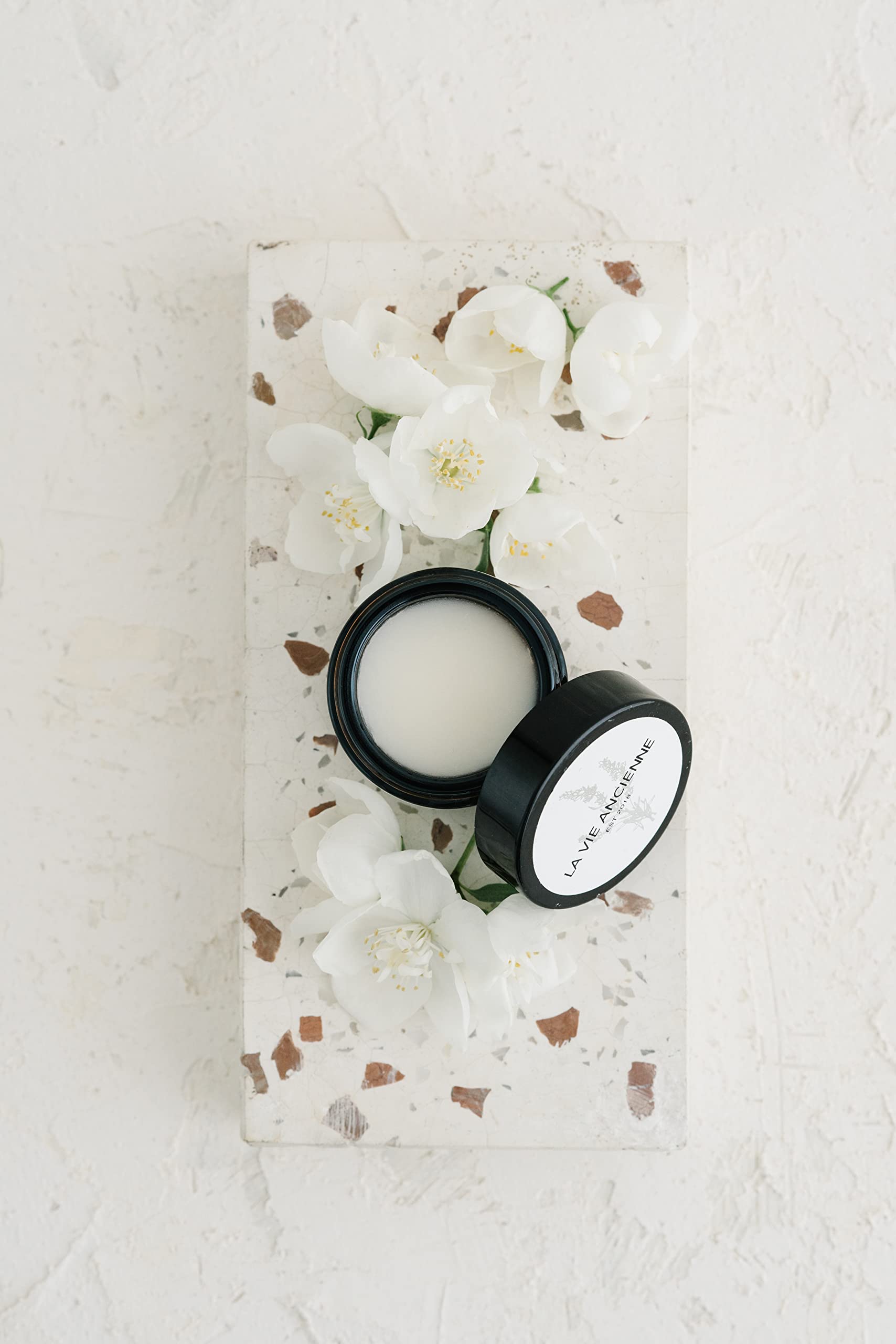La Vie Ancienne est 2018 Shea Butter