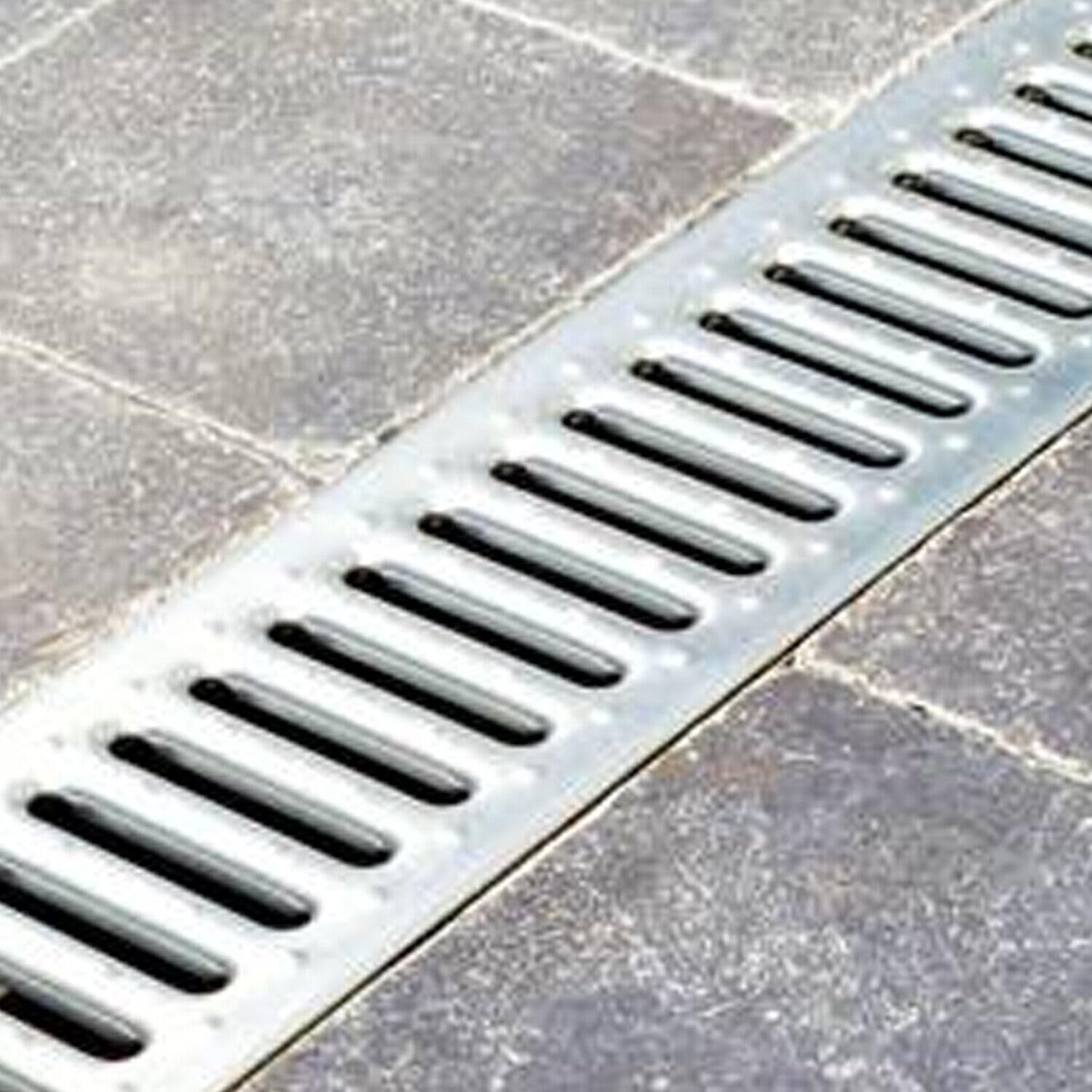 Set kitCanaletta di Scolo Acqua Carrabile 100X13 cm, Cana Acqua Piovana PP-PE con Griglia Scolo Acqua Piovana, Canalette Scolo Acqua Piovana per Interrati Garage ed Altro (100X13 KIT 3 PZ)