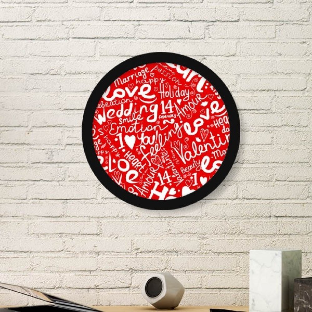 Cadre photo noir rond pour sublimer les murs de votre salon moderne