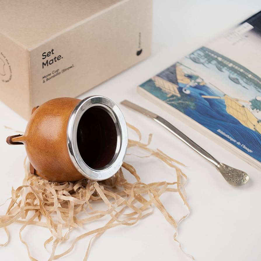 マテ壺 CAMIONERO PREMIUM RED Mate Gourd Lined in Leather