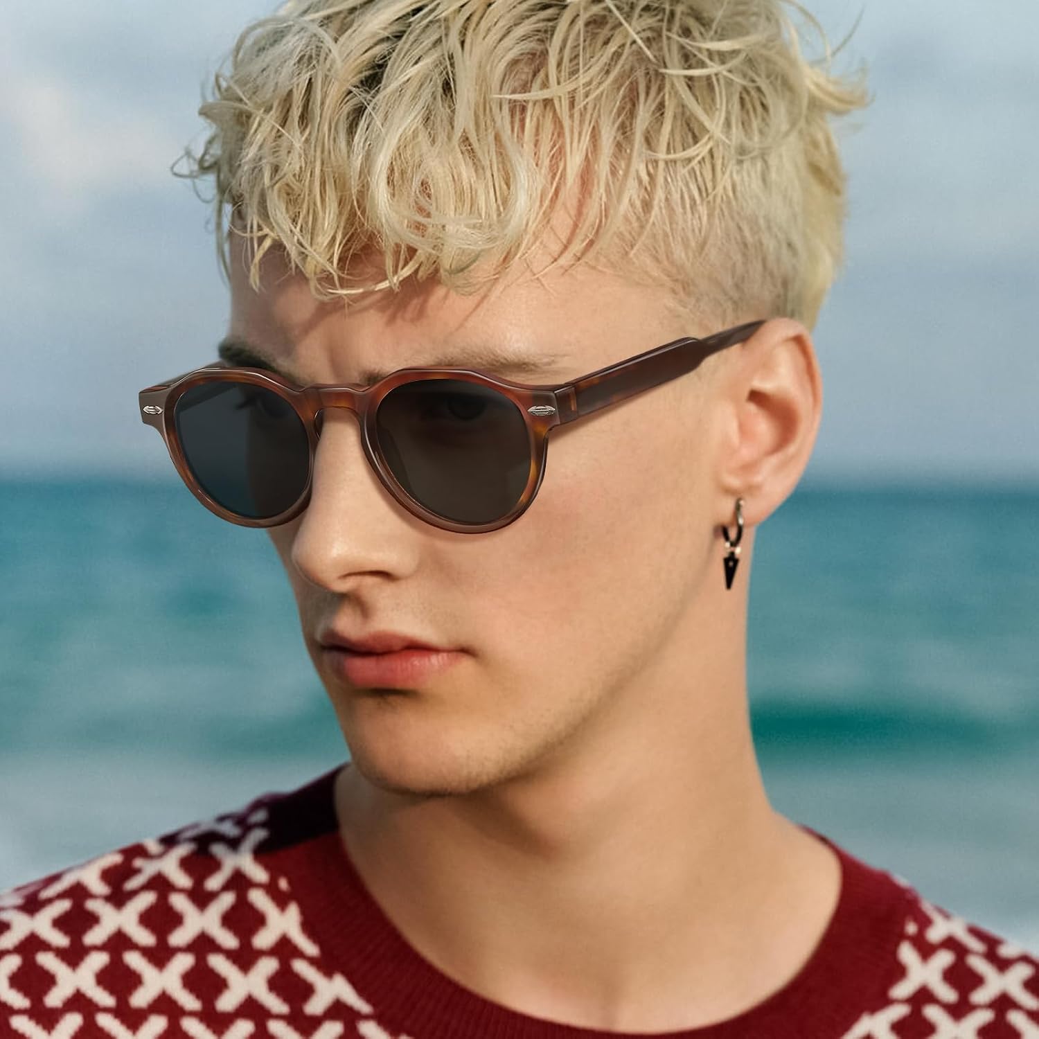 AVAWAY Small Retro Polarized Sunglasses for Men Women, Italian Acetate UV Protection Round Sun Glasses Fashion Shades AV2136