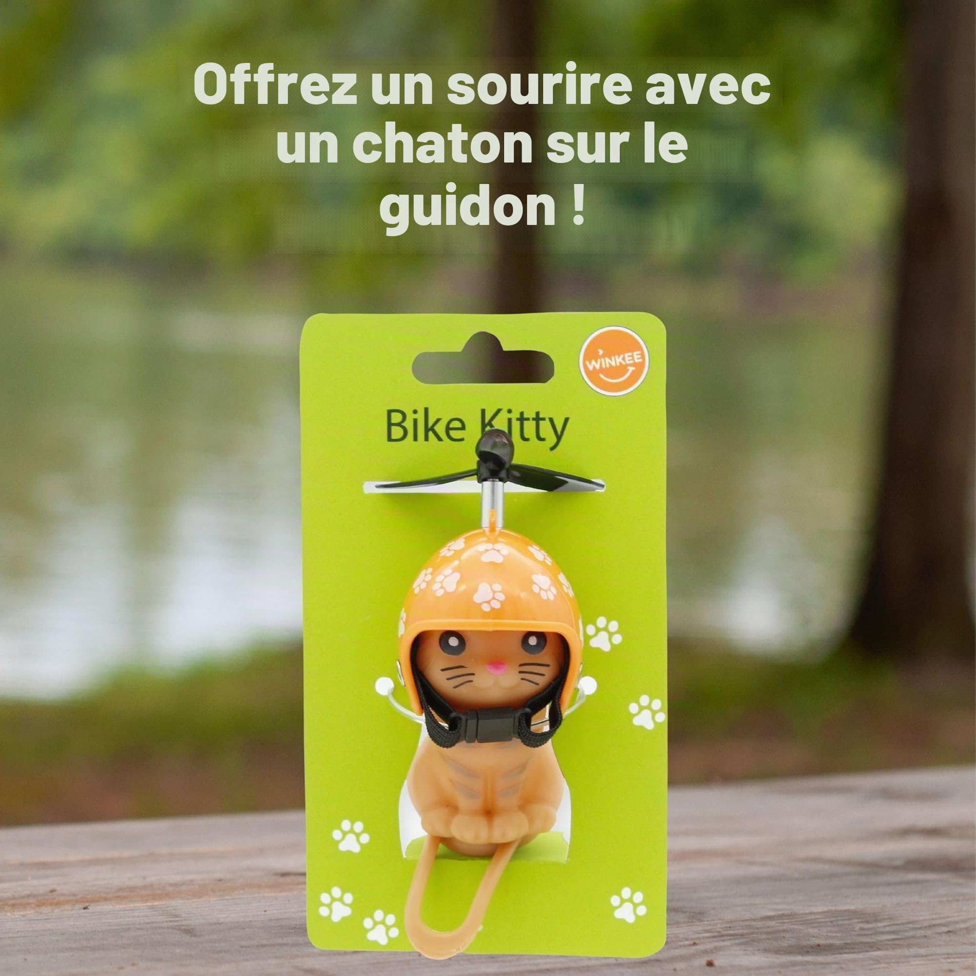 Winkee Chaton pour vélo avec Casque Adorable Bike Kitty hélice Mascotte de vélo en Caoutchouc Décoration vélo Chat