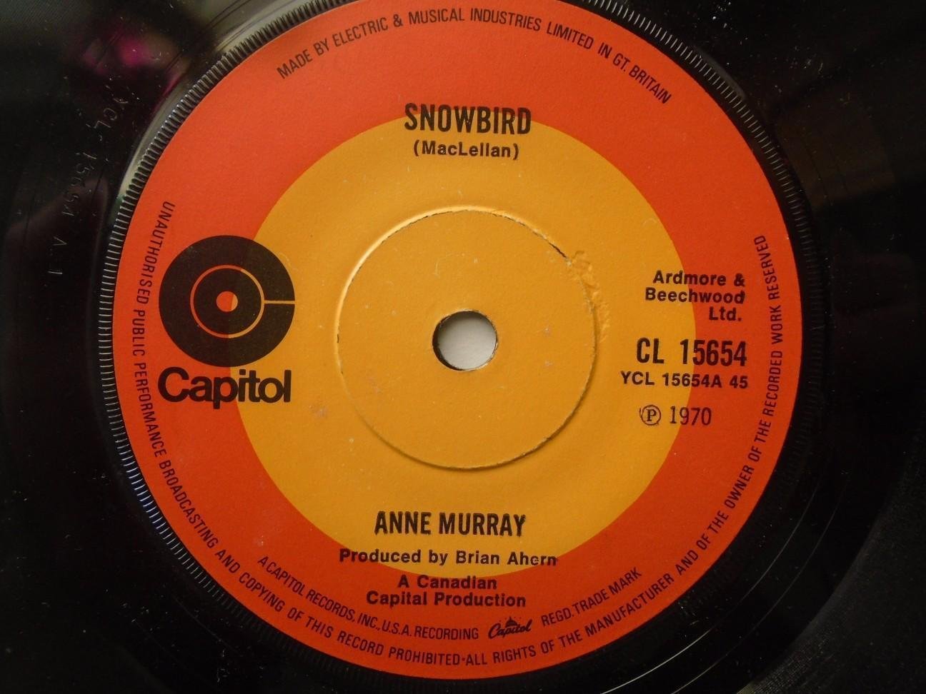 Anne Murray - Snowbird - 7" Single 1970 - Capitol Records CL 15654 - UK Press