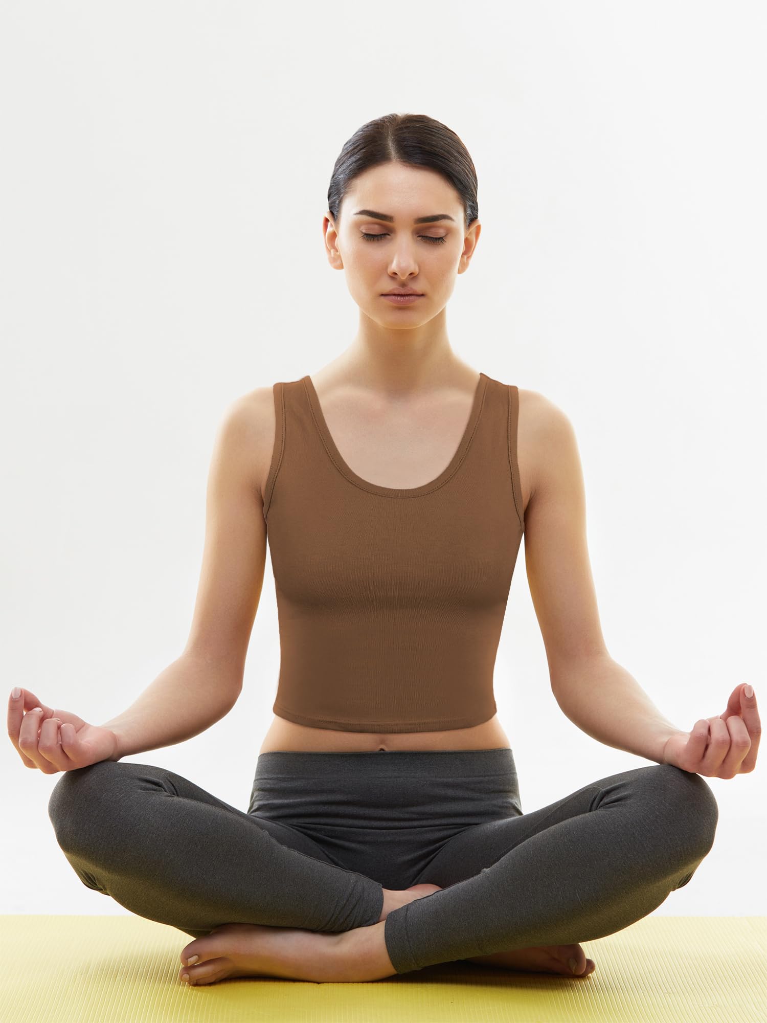 Lot de 8 débardeurs courts sans manches pour femme, dos nageur, débardeur court basique pour yoga, entraînement, sport