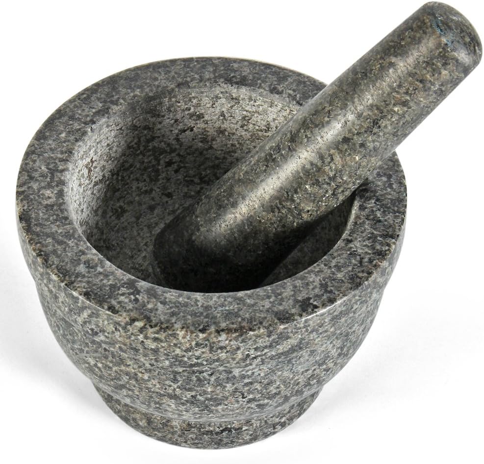 mortaio e pestello per guacamole