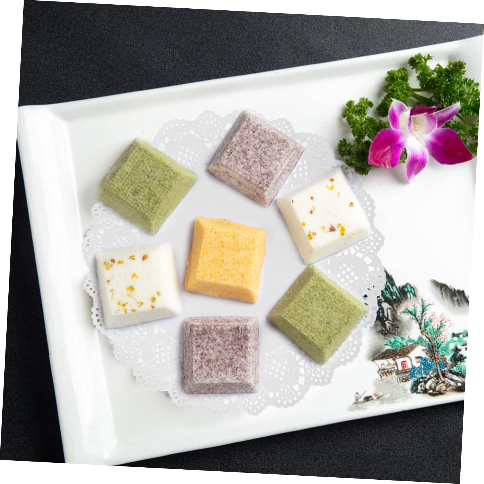 CIYODO 100 Pcs Round Paper Doilies Lace Paper Doilies for Baking Non-slip Mat for Cakes Biscuits Cookies