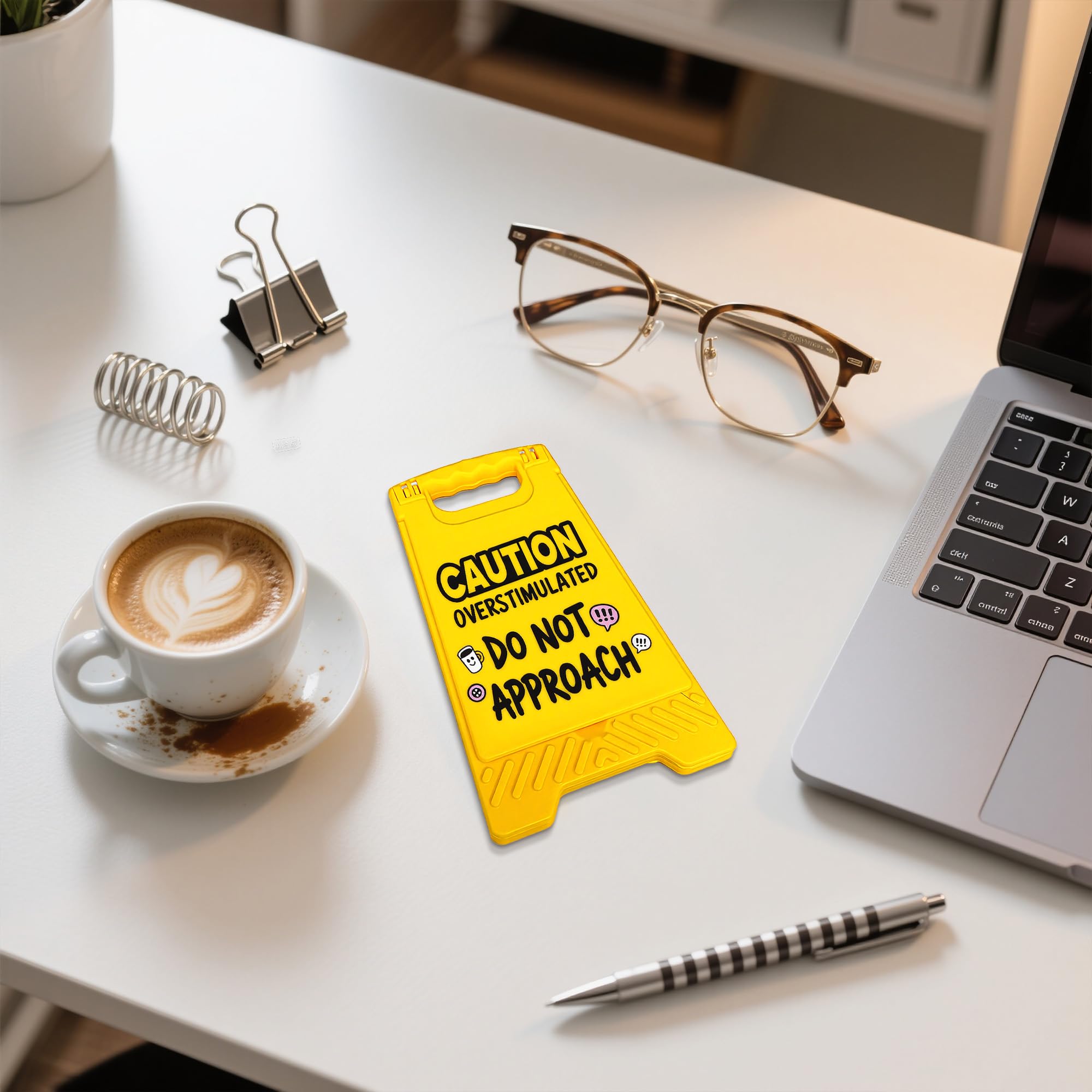 Divertente accessorio da scrivania, decorazione per cubicolo dell'ufficio, regali per uomini e donne, accessorio decorativo unico per scrivanie per colleghi, compagni di squadra, dipendenti capo