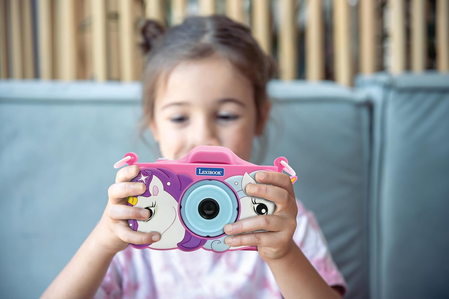 Lexibook Unicorn、4-in-1 子供用カメラ 保護、写真、ビデオ、MP3、ゲーム機能付き、15フレームで写真をカスタ