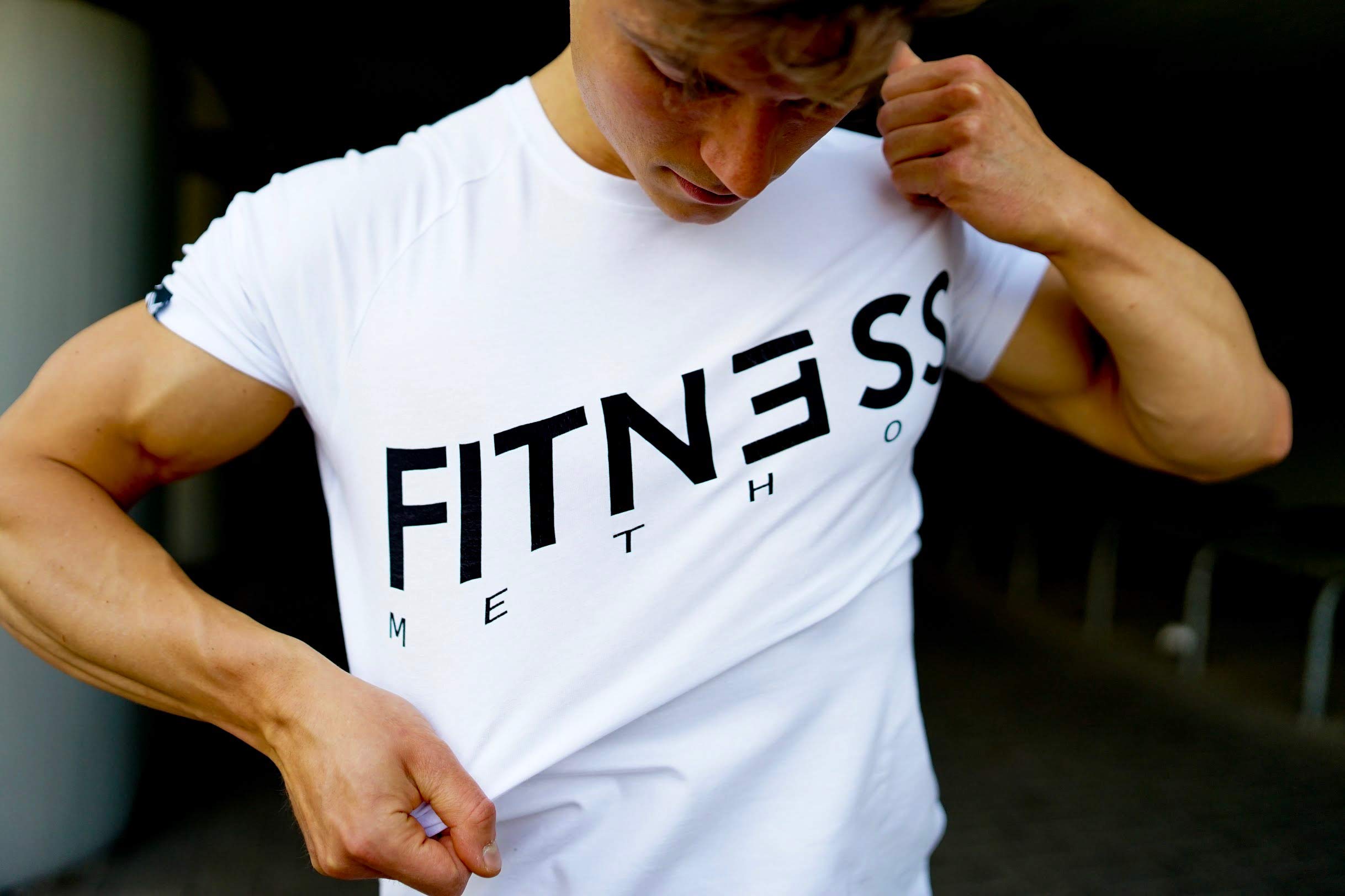 Sport T-Shirt Herren, Slim-Fit Shirt bequem & hochwertig Männer, Rundhals & Tailliert, Training & Freizeit, Gym & Casual Workout Mann, 95% Baumwolle, 5% Elastan