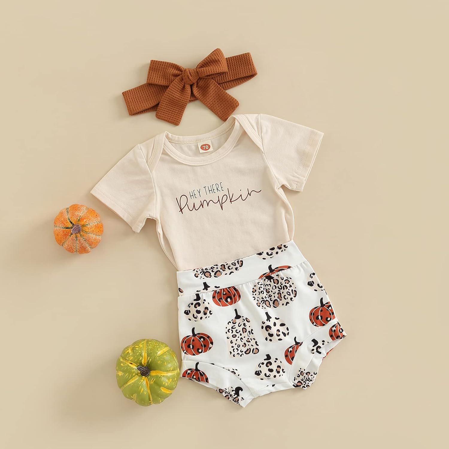 Miniatura 3 de Conjunto de ropa de manga corta para bebé niña de Halloween, con letras de calabaza, camiseta y pantalones cortos, con diadema y pantalón corto