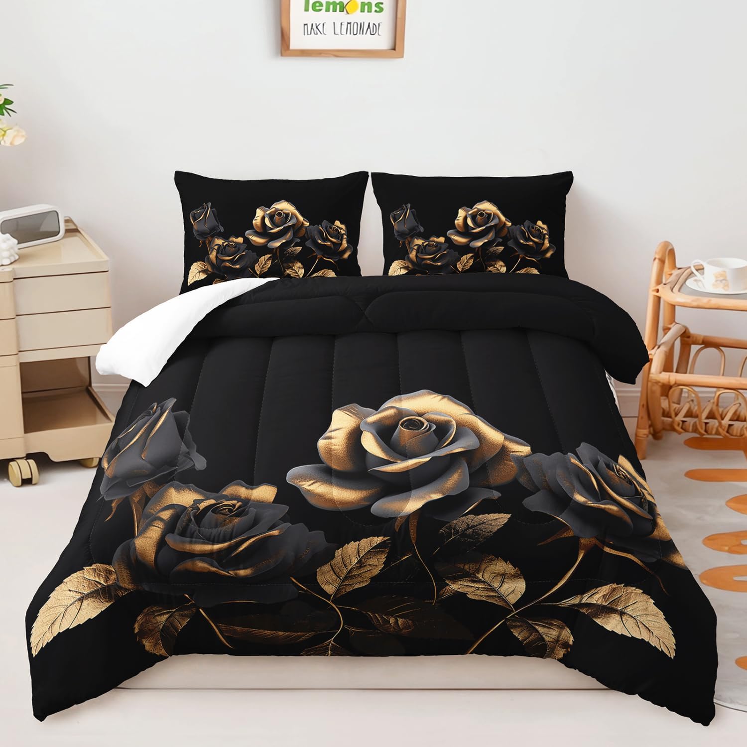 AILONEN Rose Comforter Set Queen Size,Gold Rose Bedding Set for Women,3-Piece Black Print Soft Microfiber Duvet Set for Bedroom Decor All Season,1 Comforter with 2 Pillowcases