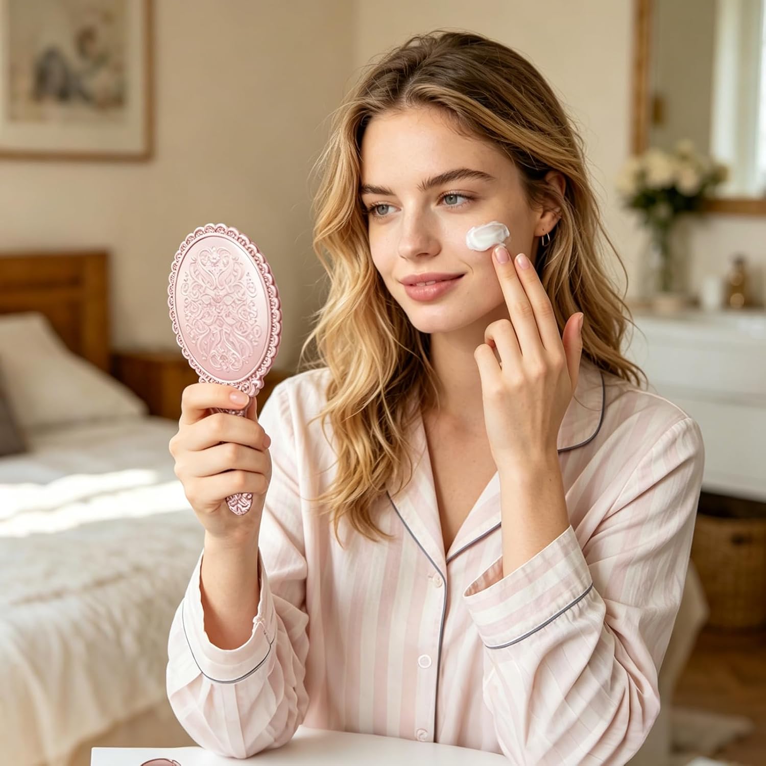 24 Pack Vintage Handheld Mirrors for Makeup, Rose Gold Embossed Floral Portable Princess Mirror with Handle, Decorative Travel Cosmetic Purse Mirror for Women, Party Favors, Classroom