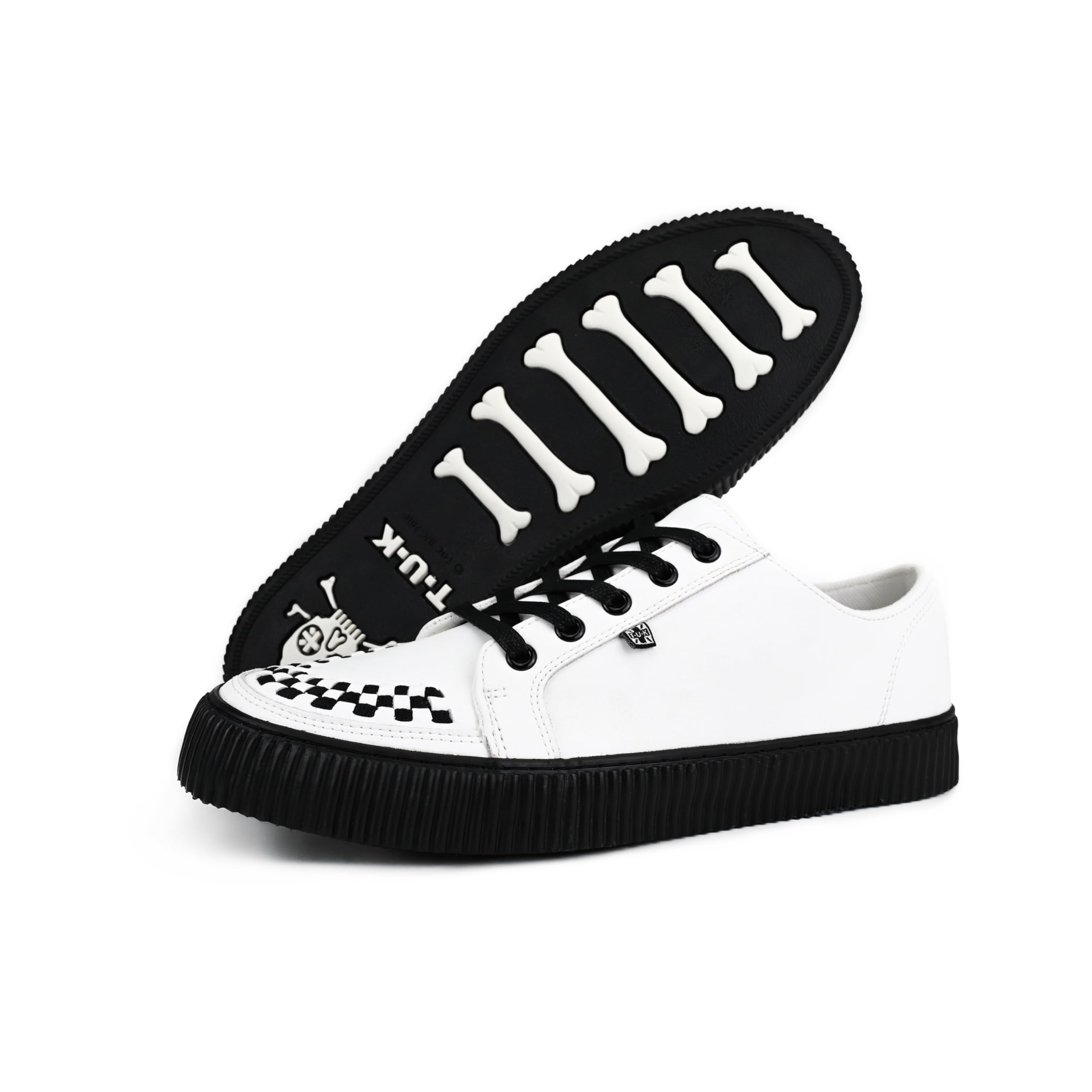 T.U.K. Ribbed Sole Sneaker - Modeschuhe für Männer und Frauen - Skate, Punk, Rock und Gothic Style aus Leder, Wildleder und Canvas