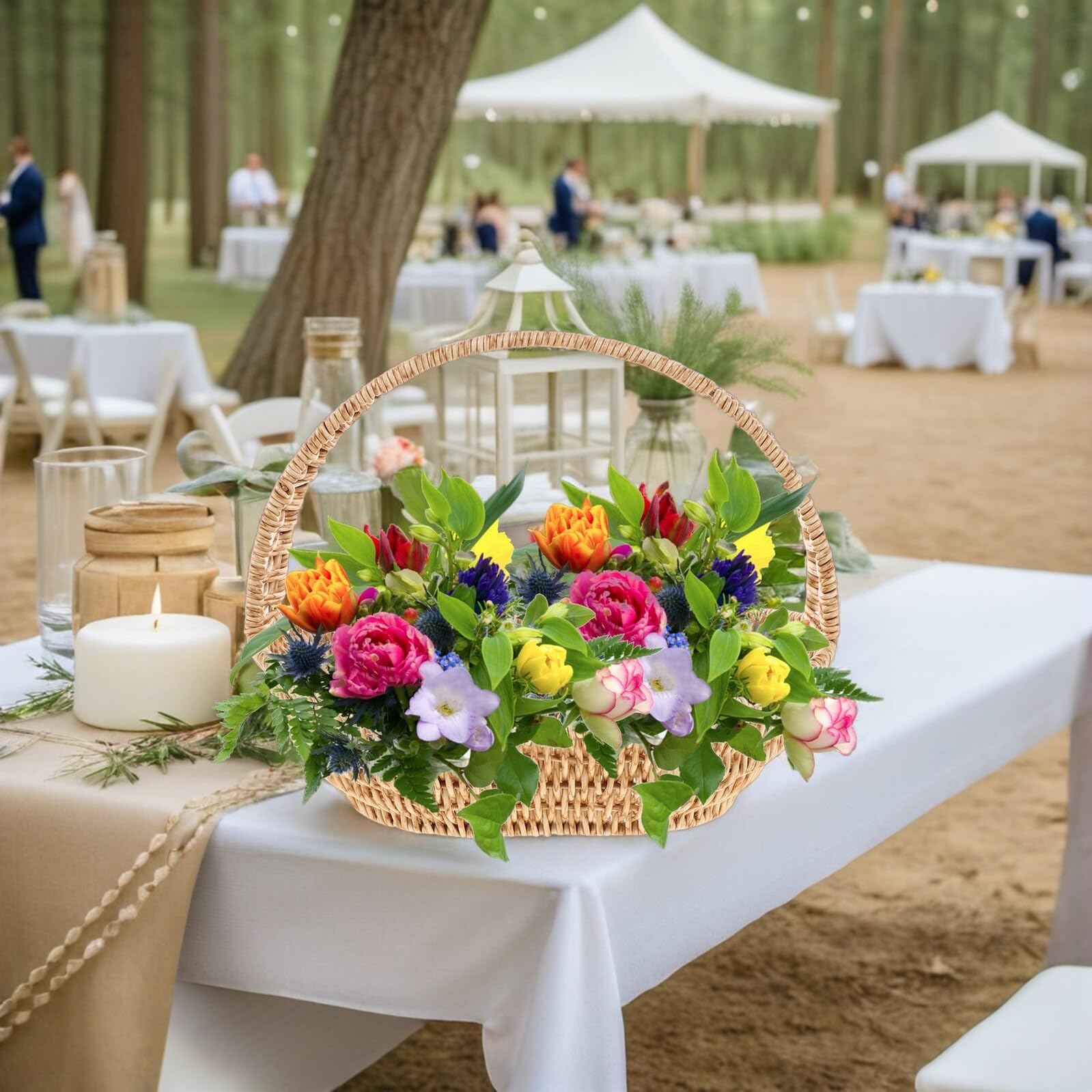 Cesto di Fiori in Imitazione Rattan, Basket Decorativo | Plastica e Ferro, Stile Rustico Raffinato Farmhouse, per Piante e Fiori, Uso su Balconi e Uffici, Facile da Trasportare