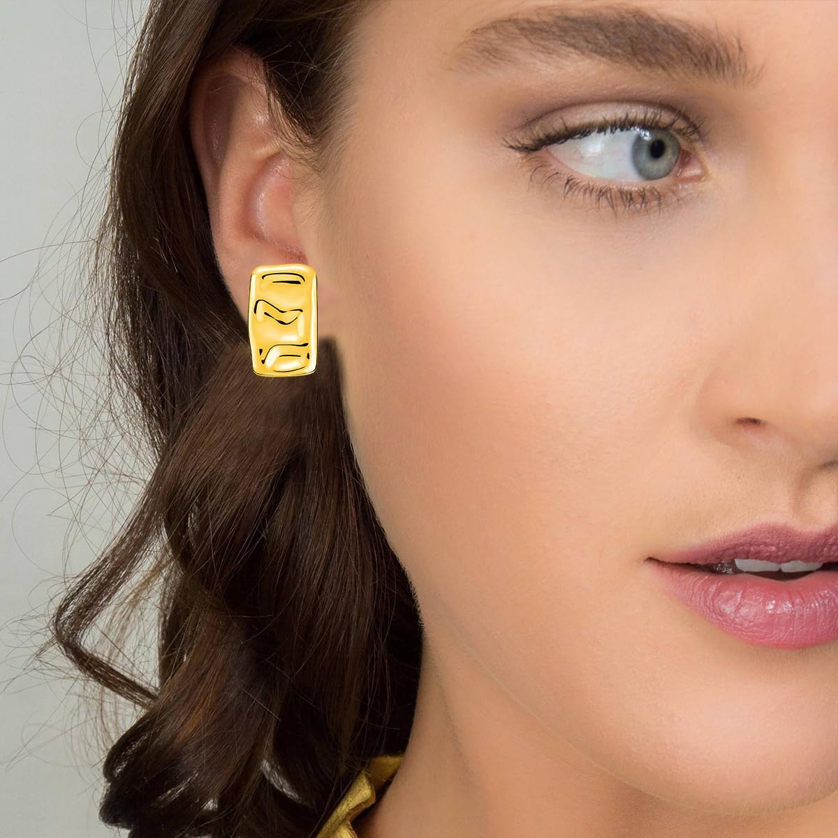 Geometric Rectangle Gold Plated Stud Earrings Irregular Hammered Chunky Statement Square Earrings for Women Trendy - Image 3