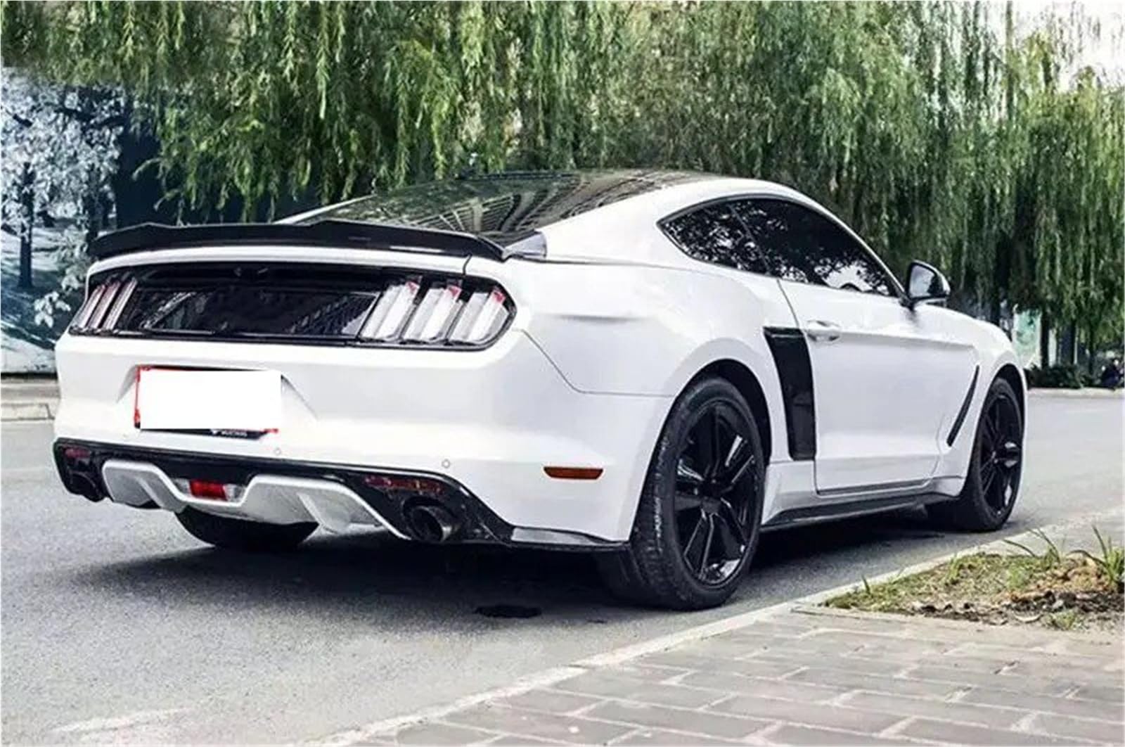 Dla Ford Dla Mustang Coupe 2015-2018 Spoiler Bagażnika Lotka Tylny Skrzydło Na Klapie Akcesoria Dekoracyjne Spojler Tylny Trunk Wing