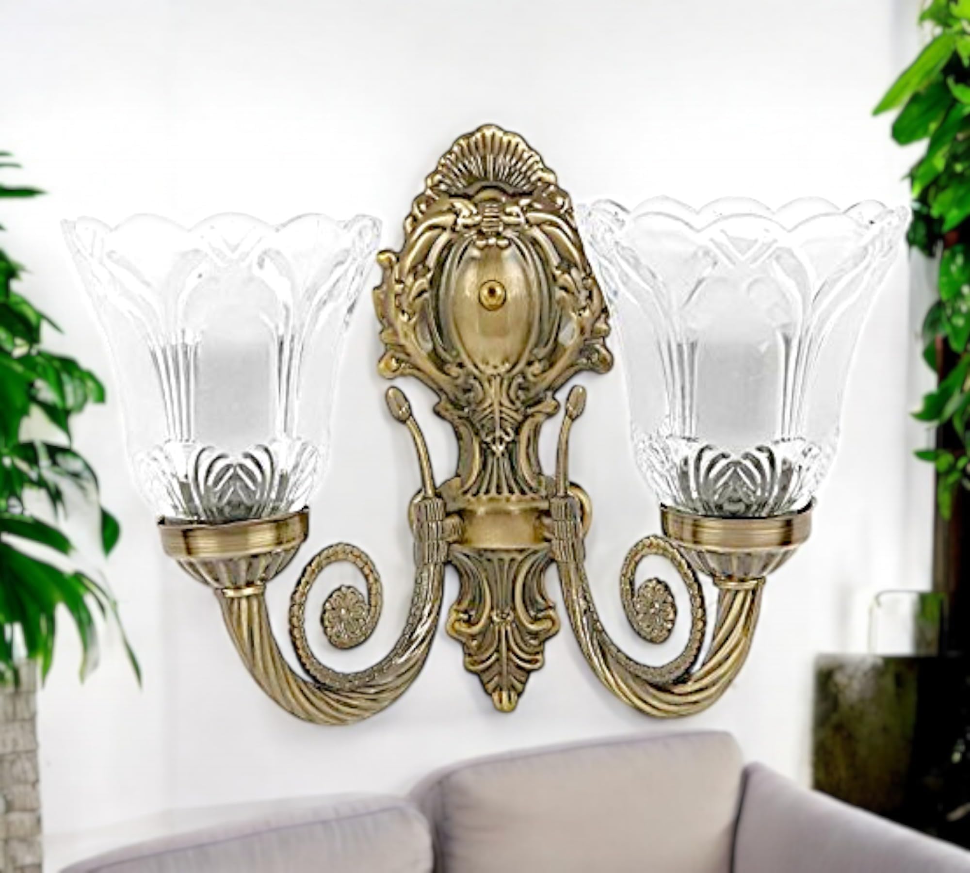 Prop It Up Portuguese Style Antique Brass Finished Wall Mounted Hanging Pendant Lamp for Double Bulb Wall Sconce Wallchiere Wall Art Light with Etching Glass Shade