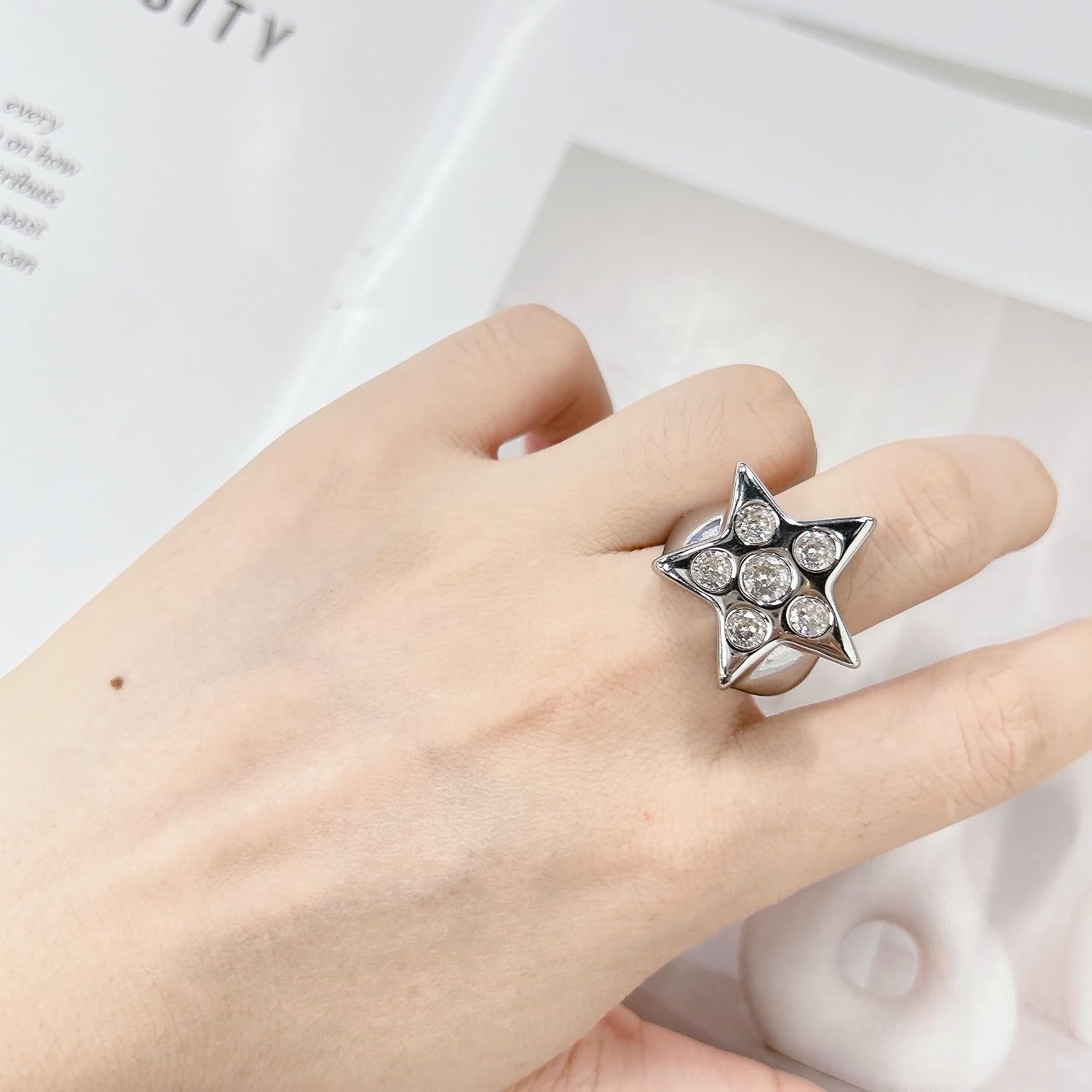 Y2K Rhinestone Large Star Open Band Statement Ring Punk Aesthetic for Women Men Stainless Steel Chunky Pentagram Gothic Grunge Stackable Finger Knuckle Rings Comfort Fit Fashion Jewelry Size 7