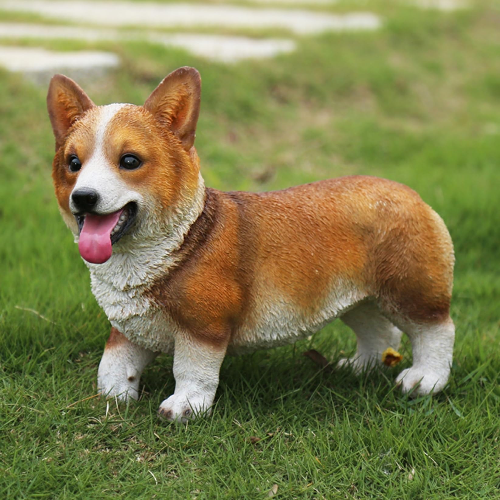 木彫りのコーギー2体 番犬編（こちら特別割引価格となります） Amazon.co.jp: ガーデニング コーギー 犬 ガーデンオブジェ 室内外の
