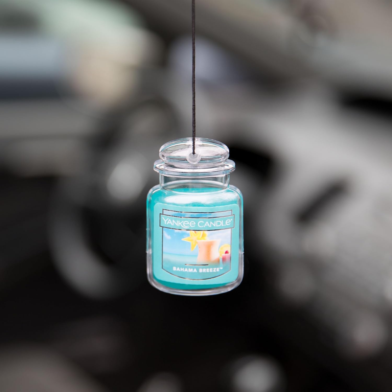 Yankee Candle Car Jar Ultimate Air Freshener, Hanging Car Freshener, Long Lasting Car Fragrance, Bahama Breeze (Pack of 1)