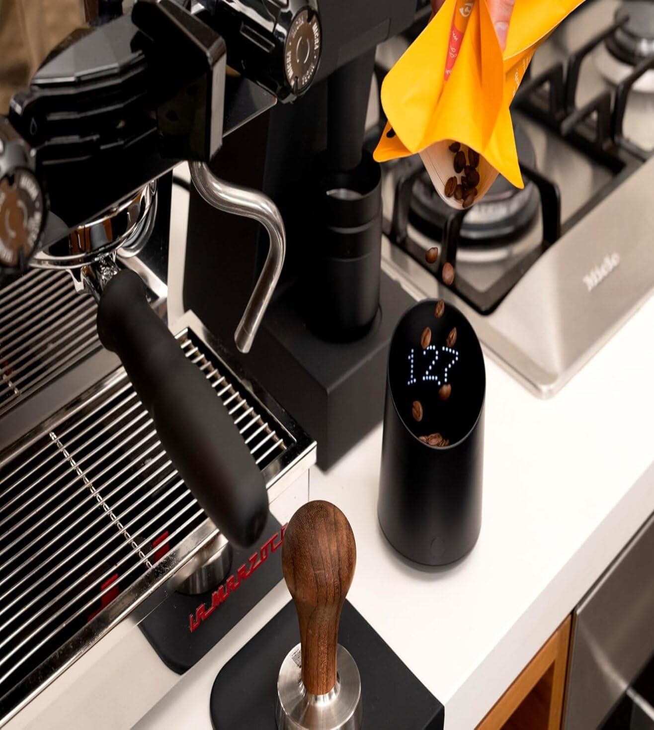Subminimal Kaffevåg SubScale | Precision Kaffevåg för Espresso & Pour-Over | Kompakt Digital Vågsensor med Direkt Respons | Minimalistisk Design för Barista & Kaffeälskare