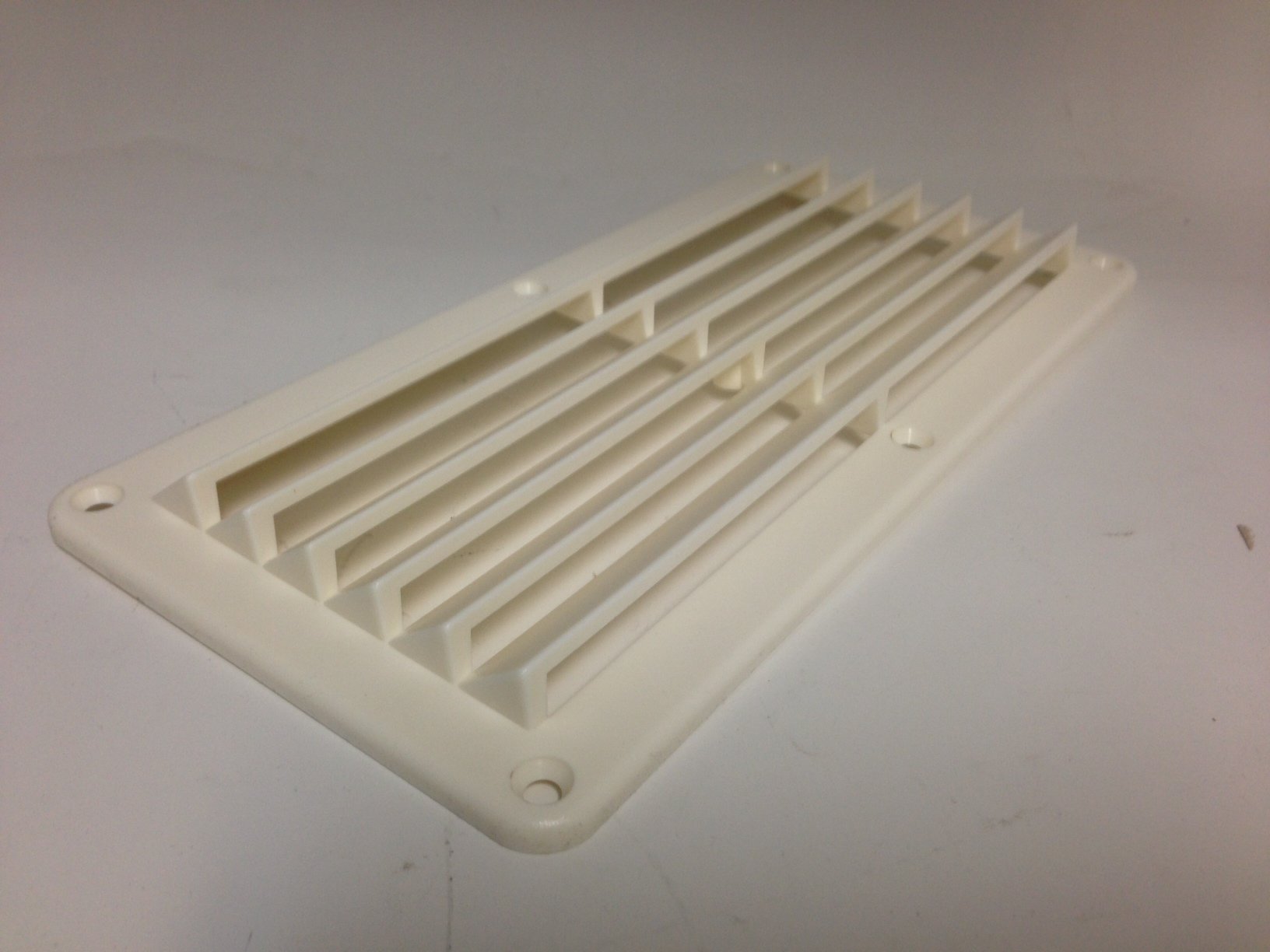 White Water Stamped Louvered Vent (7722S - 5” x 4-1/2”)