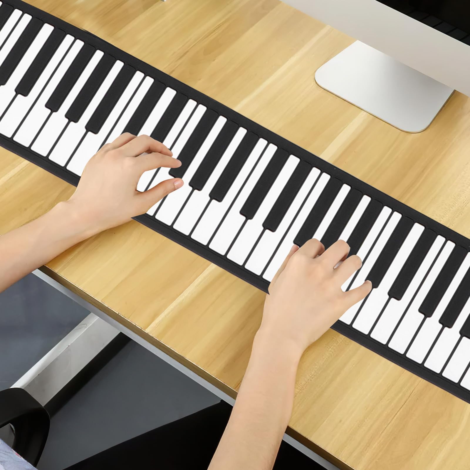 MERRYHAPY Pianoforte Nero 88 Tasti Arrotolabile Elettronico in Silicone Tastiera Portatile Alimentata a Batteria e USB per Viaggi e Pratica Musicale