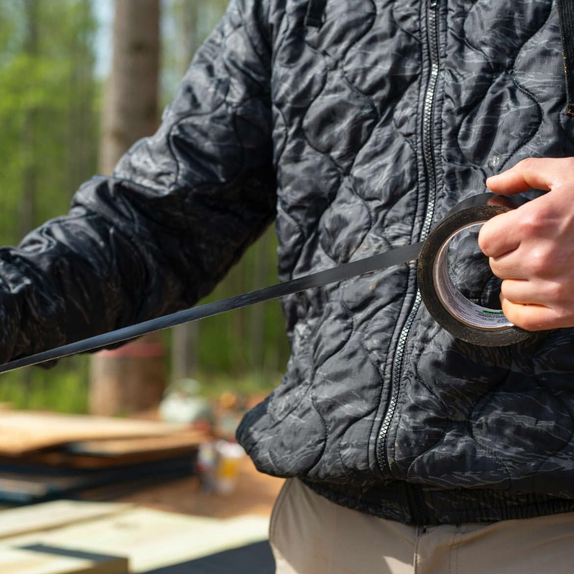 FrogTape Proグレードデッキとジョイストフラッシュテープ - 幅12インチ x 50フィート - 全天候&amp;耐紫外線