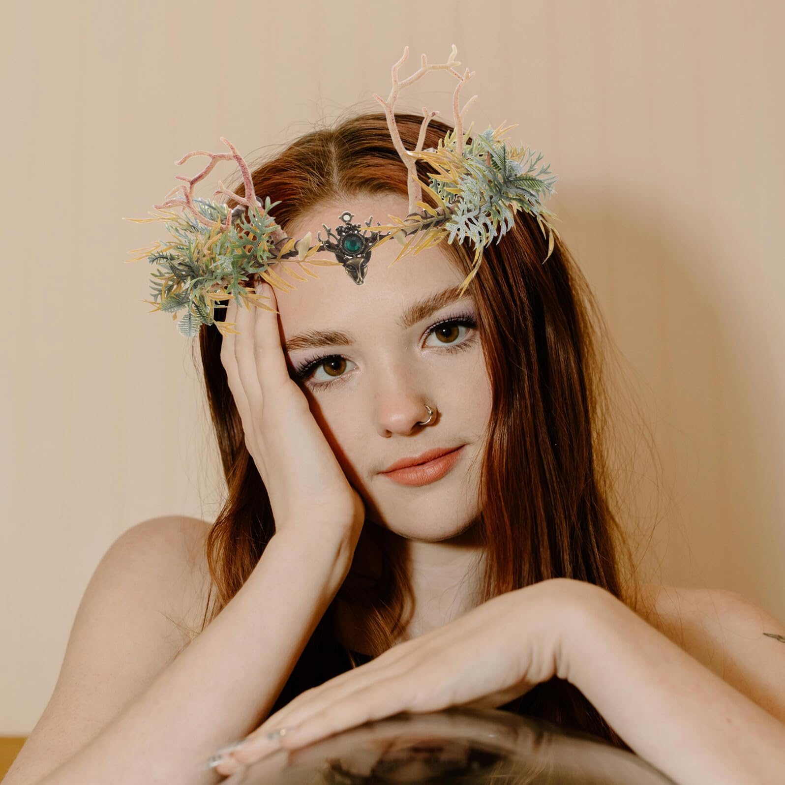 Baluue Diadème en Bois de Cerf Vert pour Femme Couronne Elfique en Branches Naturelles Accessoire Photo Cosplay Renaissance Tiare Féerique Légère et Confortable pour Fête et Événement