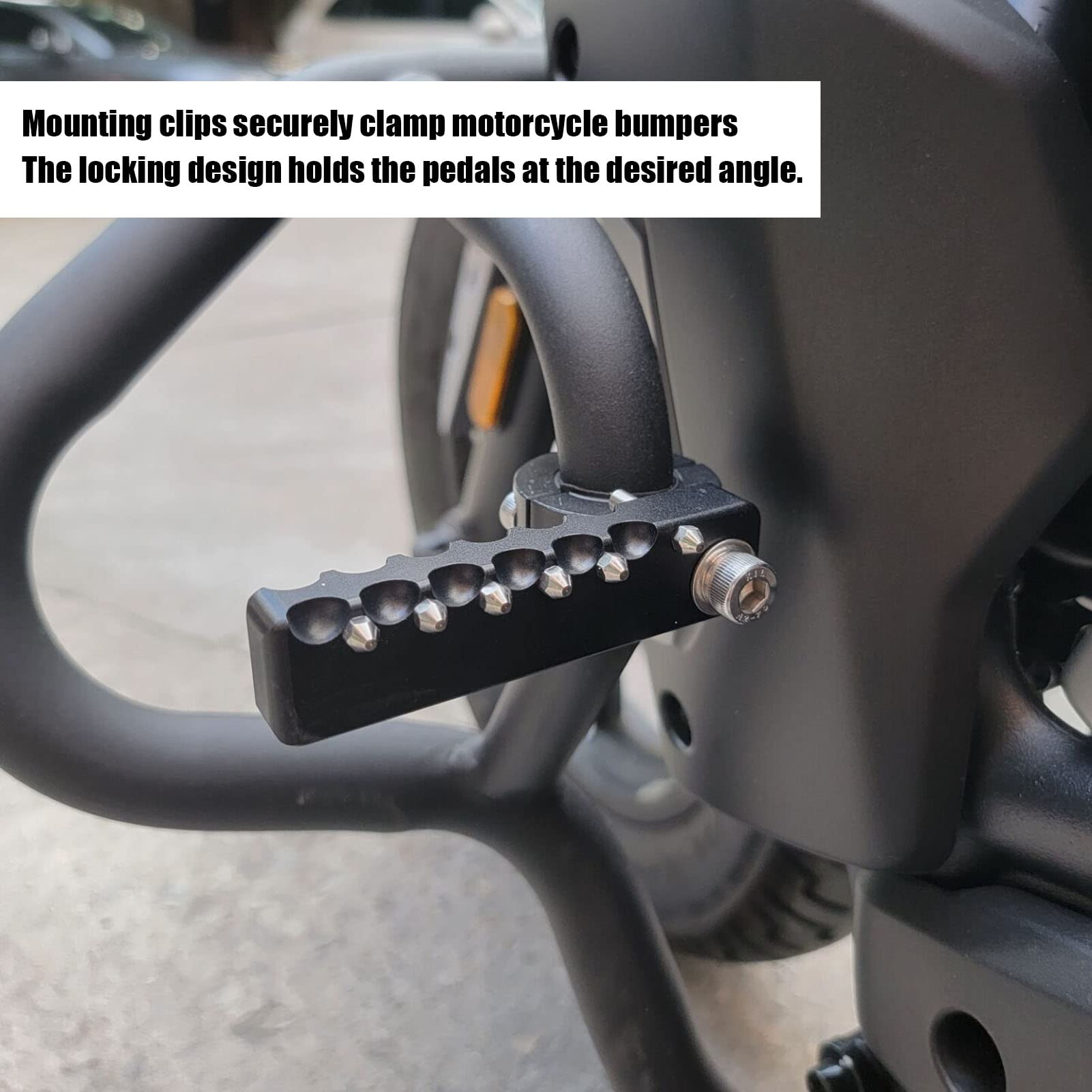 KUIDAMOS Regulowane Aluminiowe Podnóżki CNC z Zębami ze Stali Nierdzewnej Zapewniające Komfort Jazdy Motocyklem dla Zderzaka 32 Mm, 2 Sztuki Idealny Prezent dla Entuzjastów Motocykli
