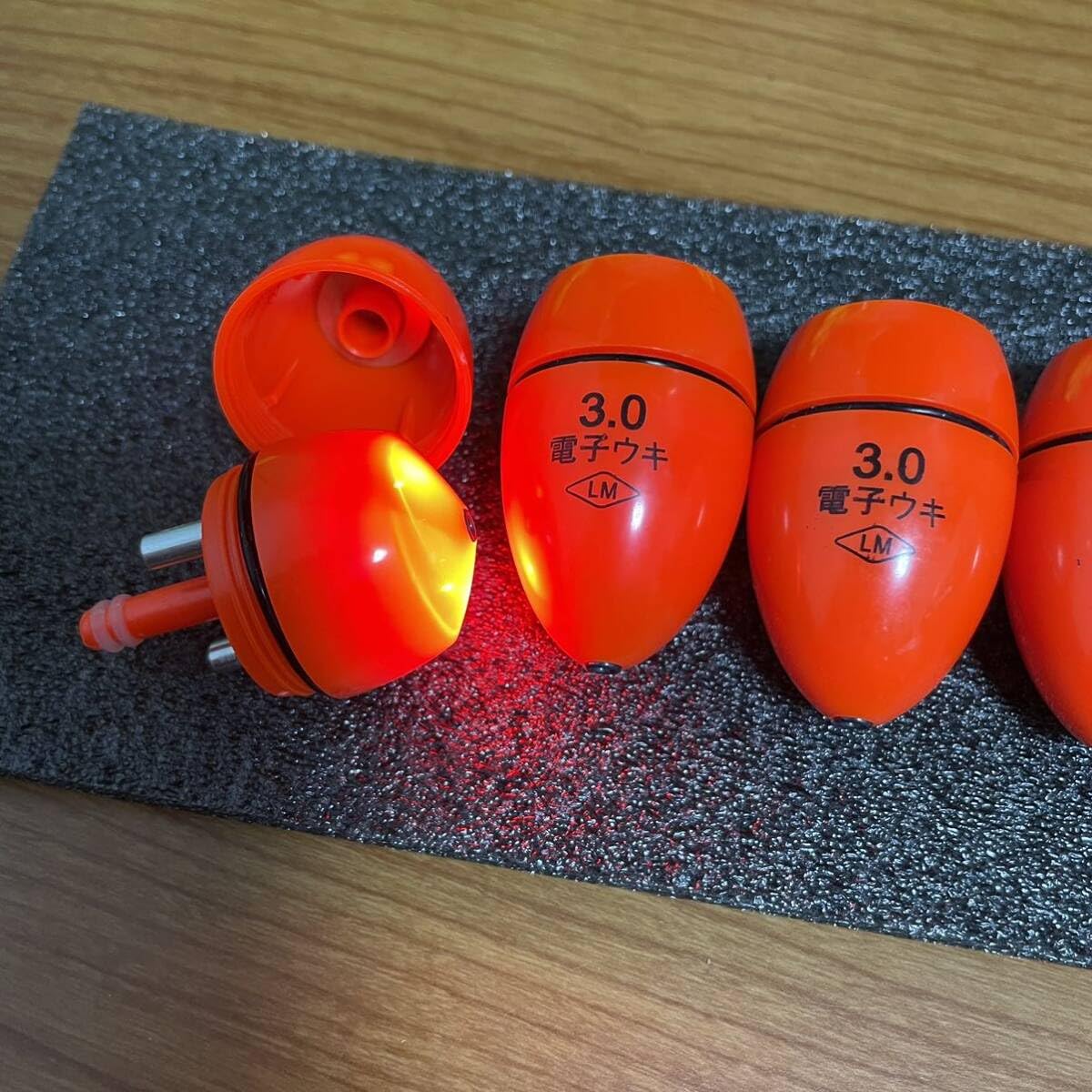 Amazon.co.jp: 6個3号3.0号 赤色 電気ウキ 電子ウキ ふかせウキ