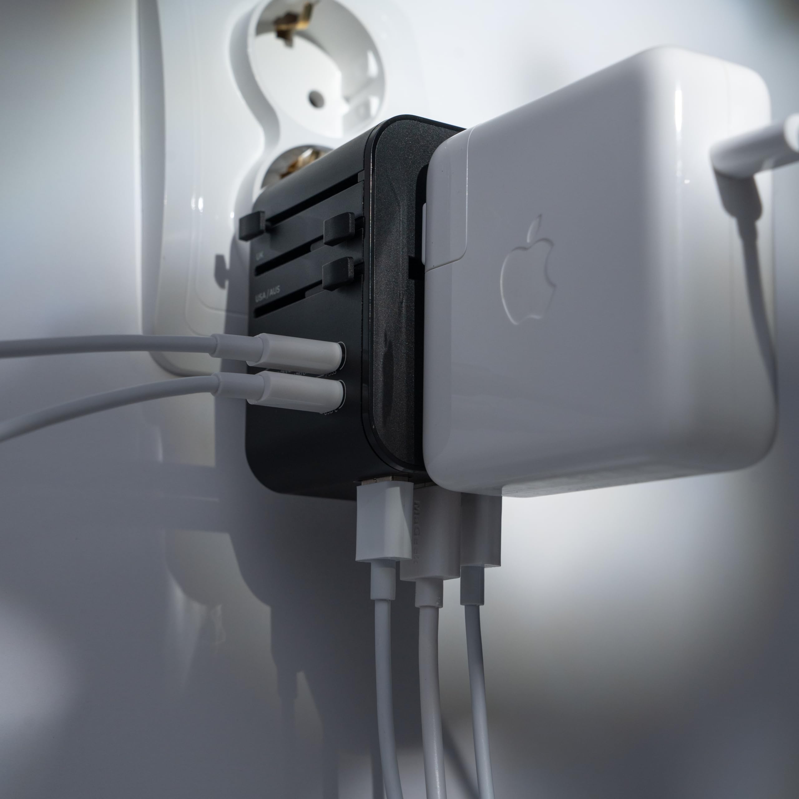 Matador Global Travel Adapter - Nero
