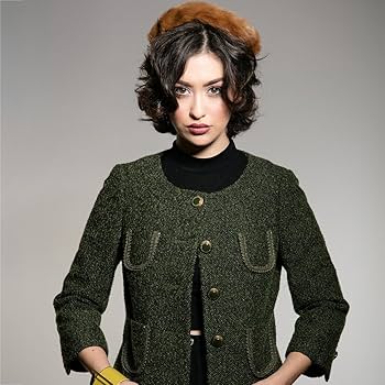 Savageシームレスな背景紙、107インチ幅X 12ヤード　テックグリーン Amazon | Savageシームレスな背景紙、107-inch Wide x 12ヤード