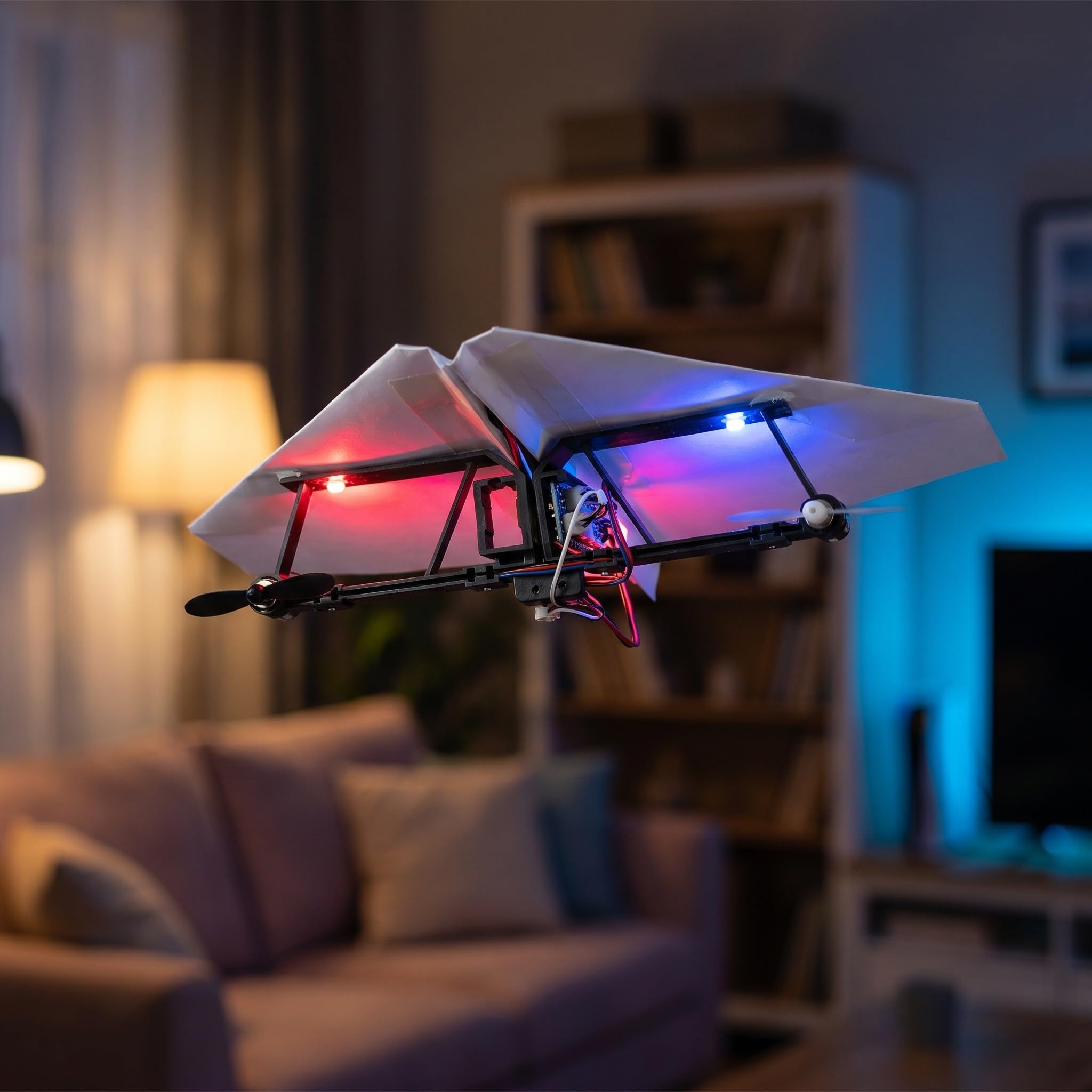 Toddmomy Kit per aeroplanino di carta con telecomando e luci a LED, costruisci il tuo aliante radiocomandato, progetto scientifico di facile assemblaggio per bambini, set di giocattoli volanti per