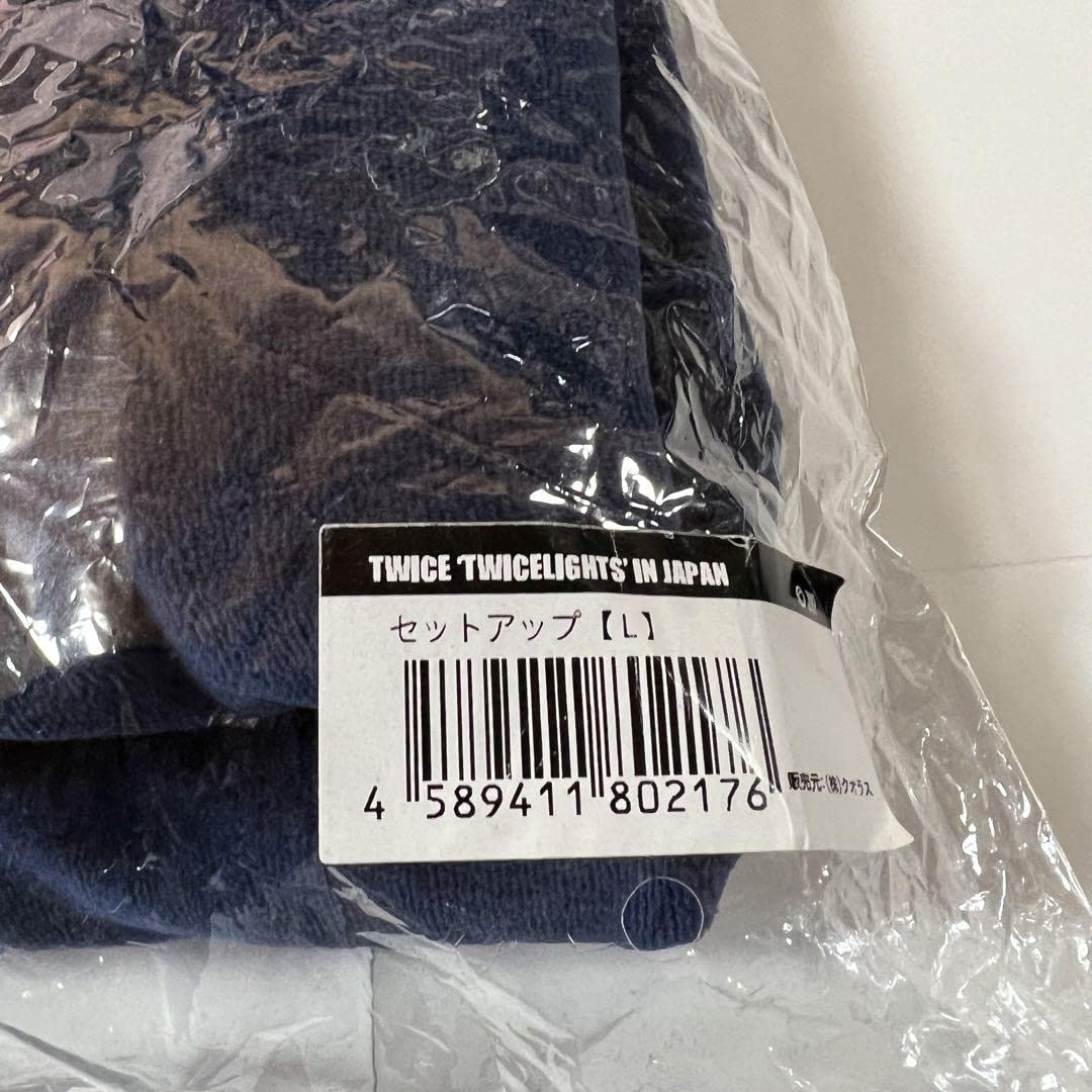 Amazon.co.jp: twice セットアップ 2019 ワールドツアー WORLD TOUR L