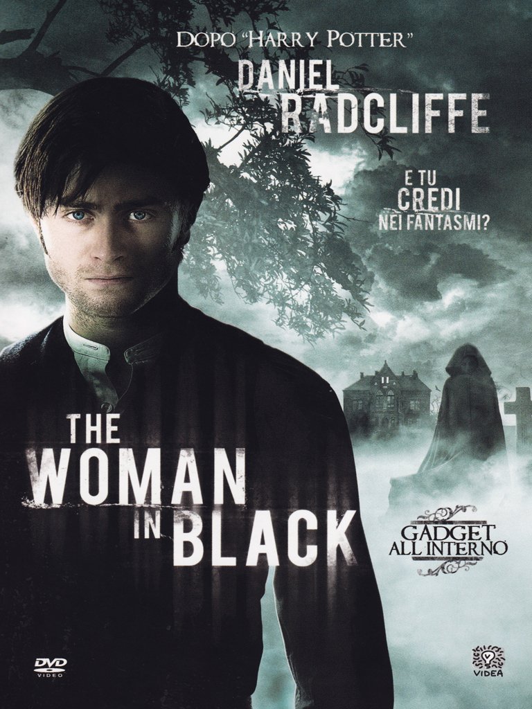 The woman in black (+gadget)