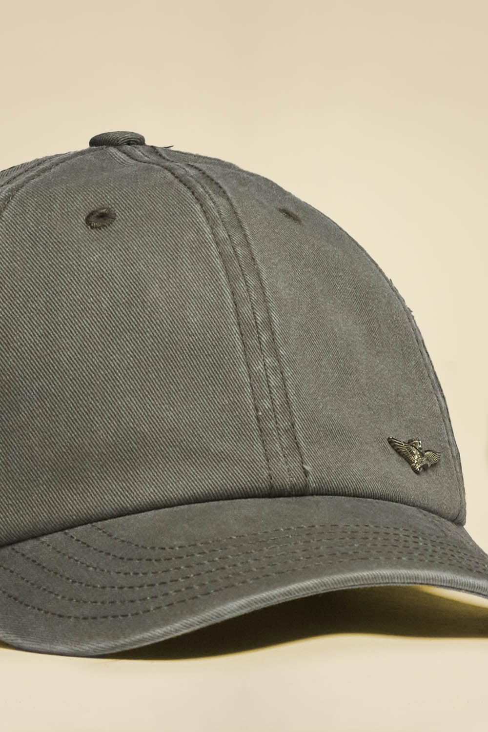Aeronautica Militare Cappellino con Aquila turrita Metallica