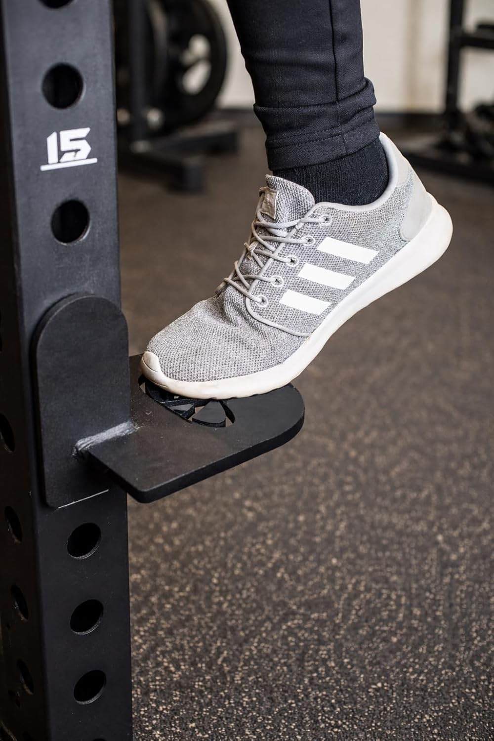 Valor Fitness Step Plate for 3"x 3"Rack - StepUp Platform - Inserts into Uprights for Reaching Higher Positions on Power and Squat Racks - 3 Gauge Steel - Strength Training Accessory