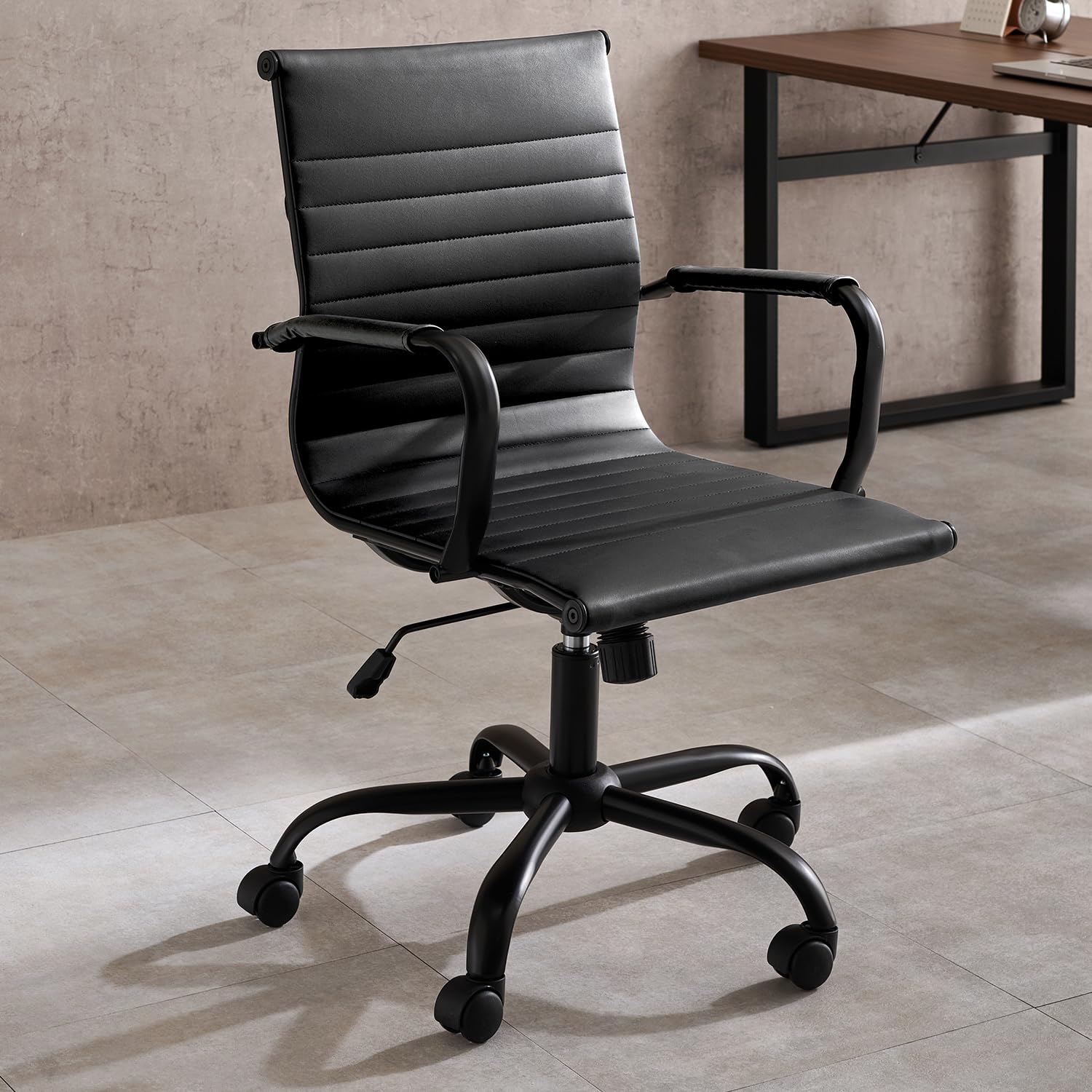 本革肘付き楽々椅子（ グリーン ）ゆったりチェア　デスクチェア 東馬 チェア 椅子 おしゃれ クッション デスクチェア 疲れない