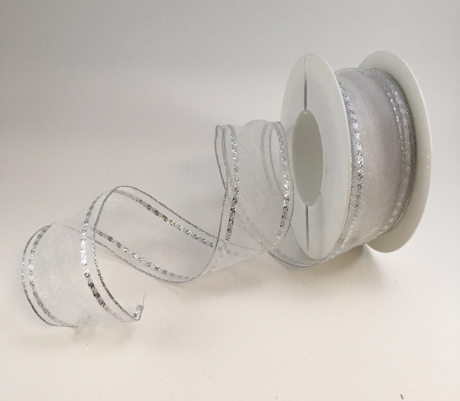 RPRIBBON Wired luxury White organza ribbon with silver detail 40mm x 1m cut length