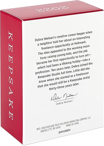 Miniatura 4 de Hallmark Keepsake Adorno de Navidad 2022, Primer cochecito de Navidad del bebé, porcelana