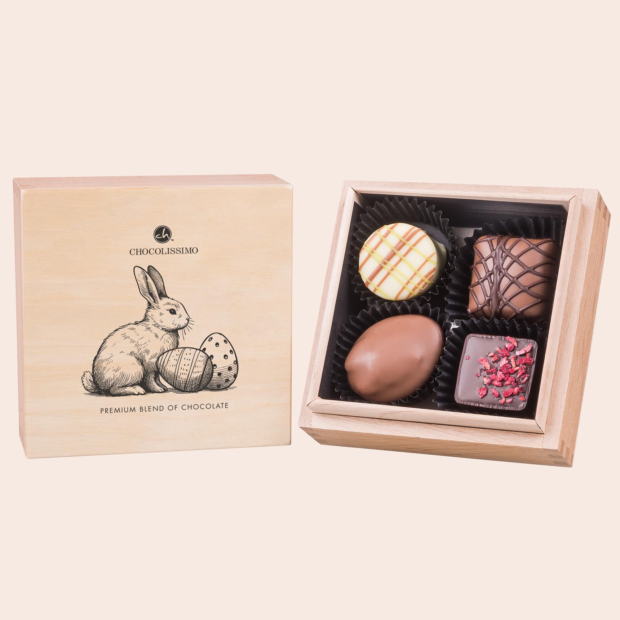 CHOCOLISSIMO - Czekoladki Wielkanocne w Pięknym Drewnianym Pudełku, 4 Ręcznie Robione Praliny, Wielkanocny Prezent dla Koneserów, Wielkanocne Czekoladowe Słodycze, Słodkie Prezenty