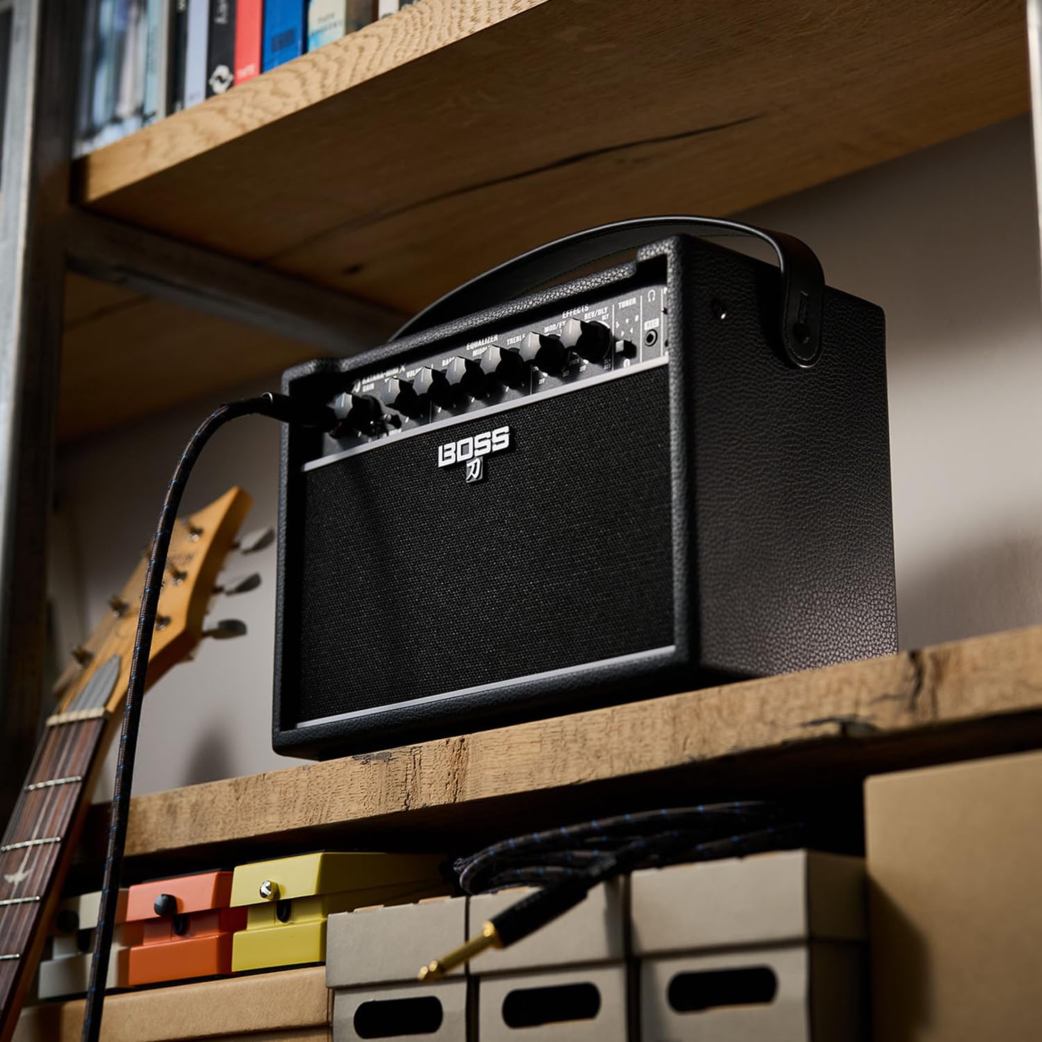 Boss Katana Mini X Gitarrenverstärker mit keepdrum Kabel