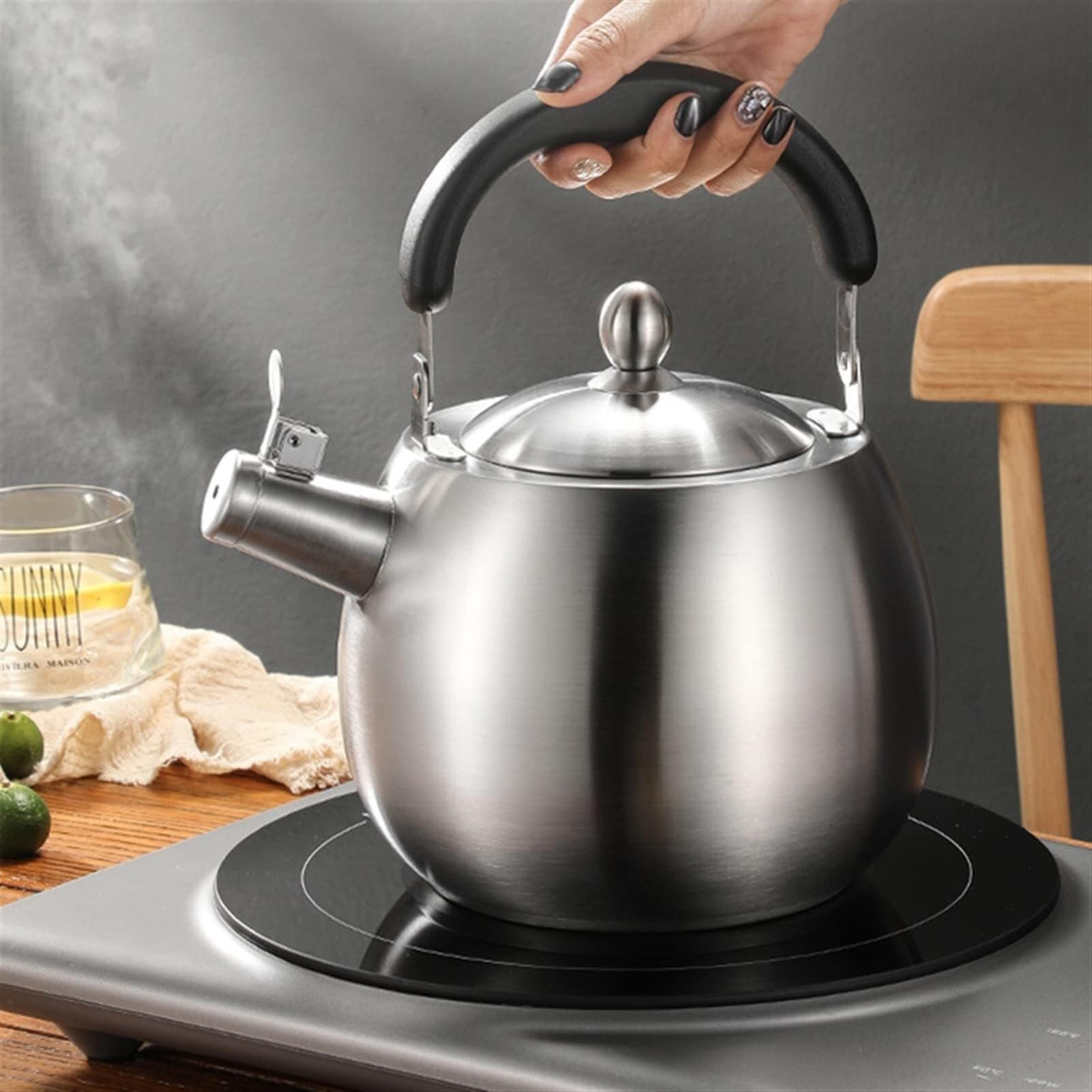 Bollitore fischiettante in acciaio 304 - Grande capacità, fischio forte, riscaldamento rapido & compatibile con 4 tipi di cucine(4L)